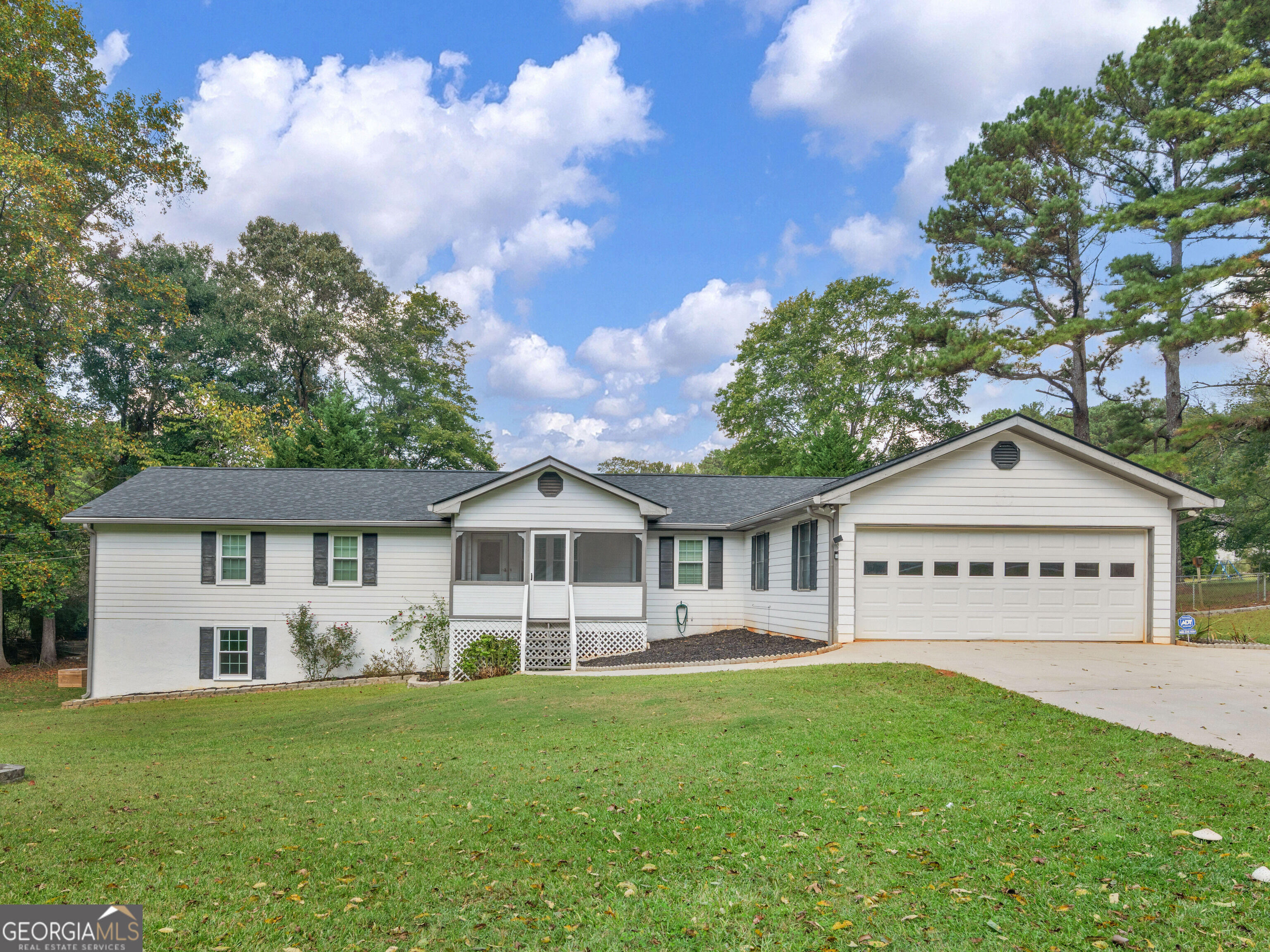 720 Kirkland Road Property Photo 1