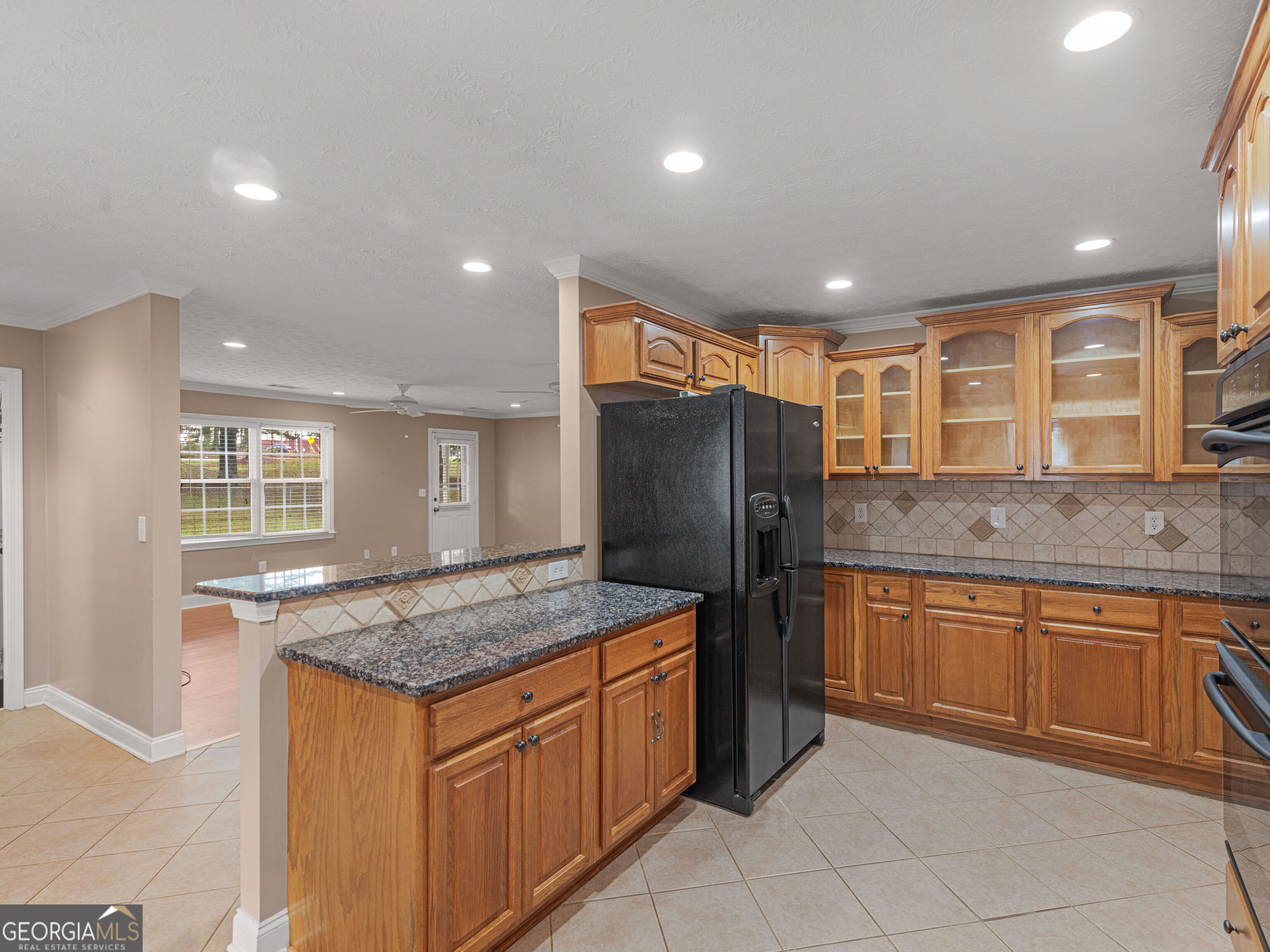 720 Kirkland Road Property Photo 4