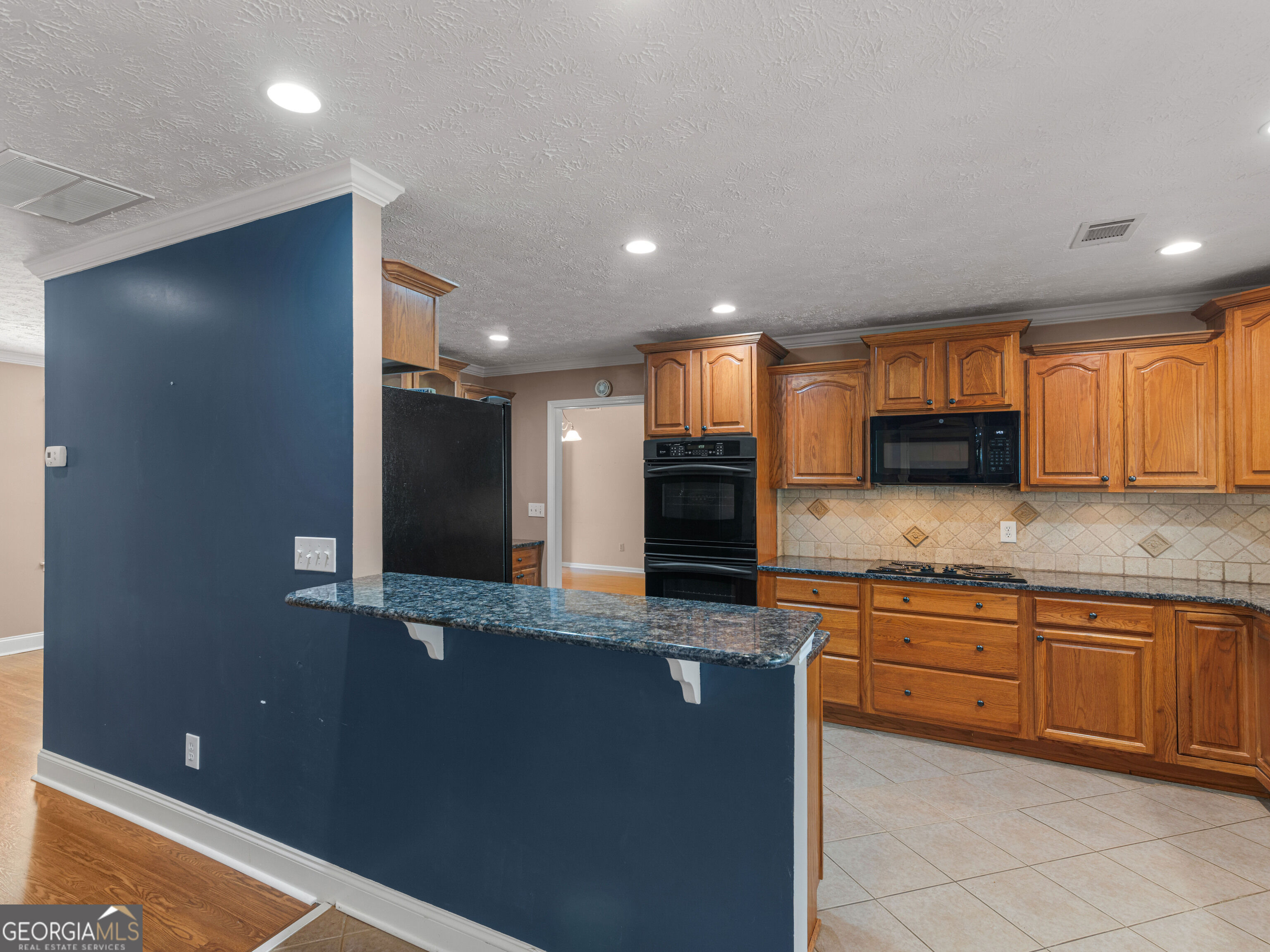 720 Kirkland Road Property Photo 10