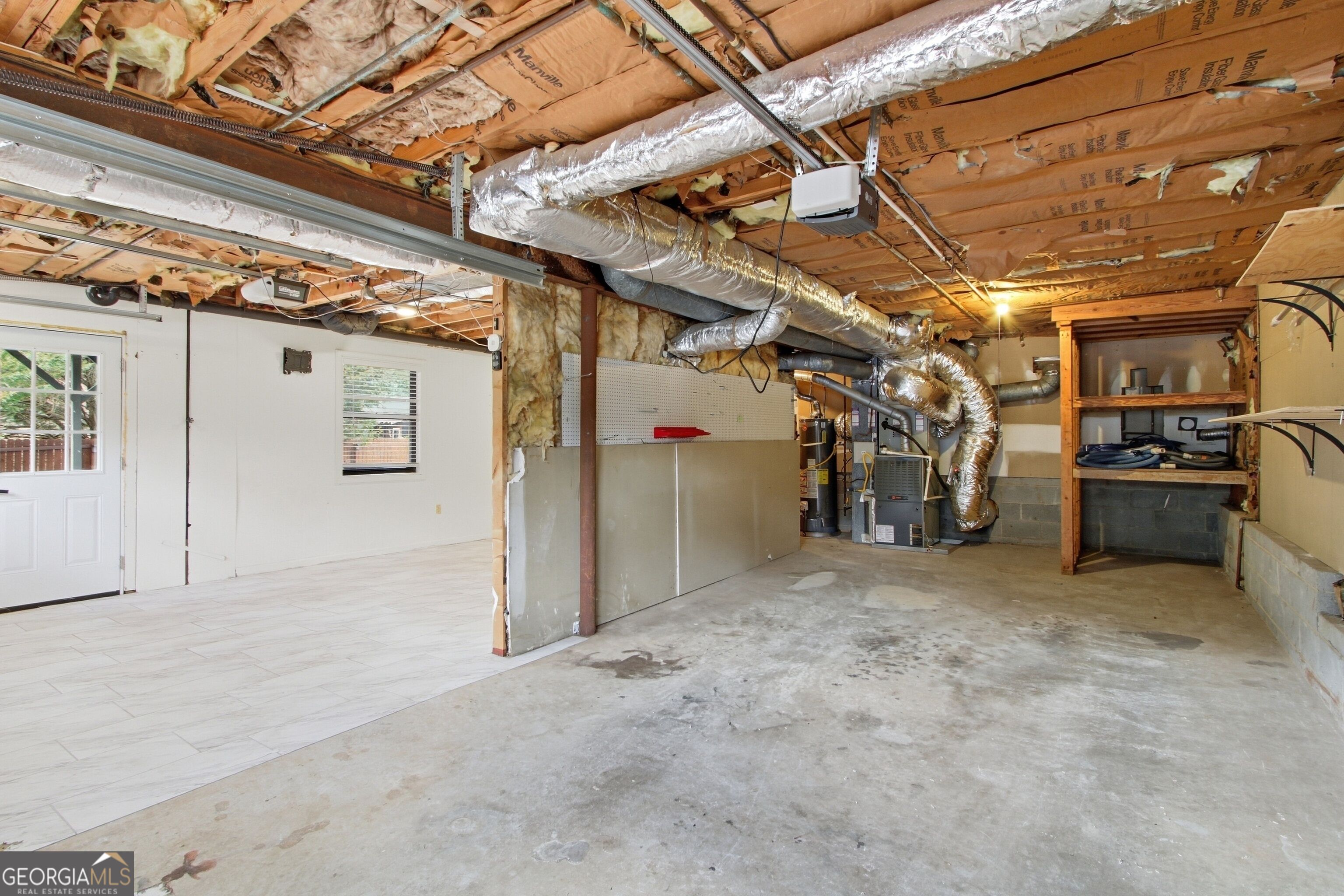 1907 Kemp Road Property Photo 21