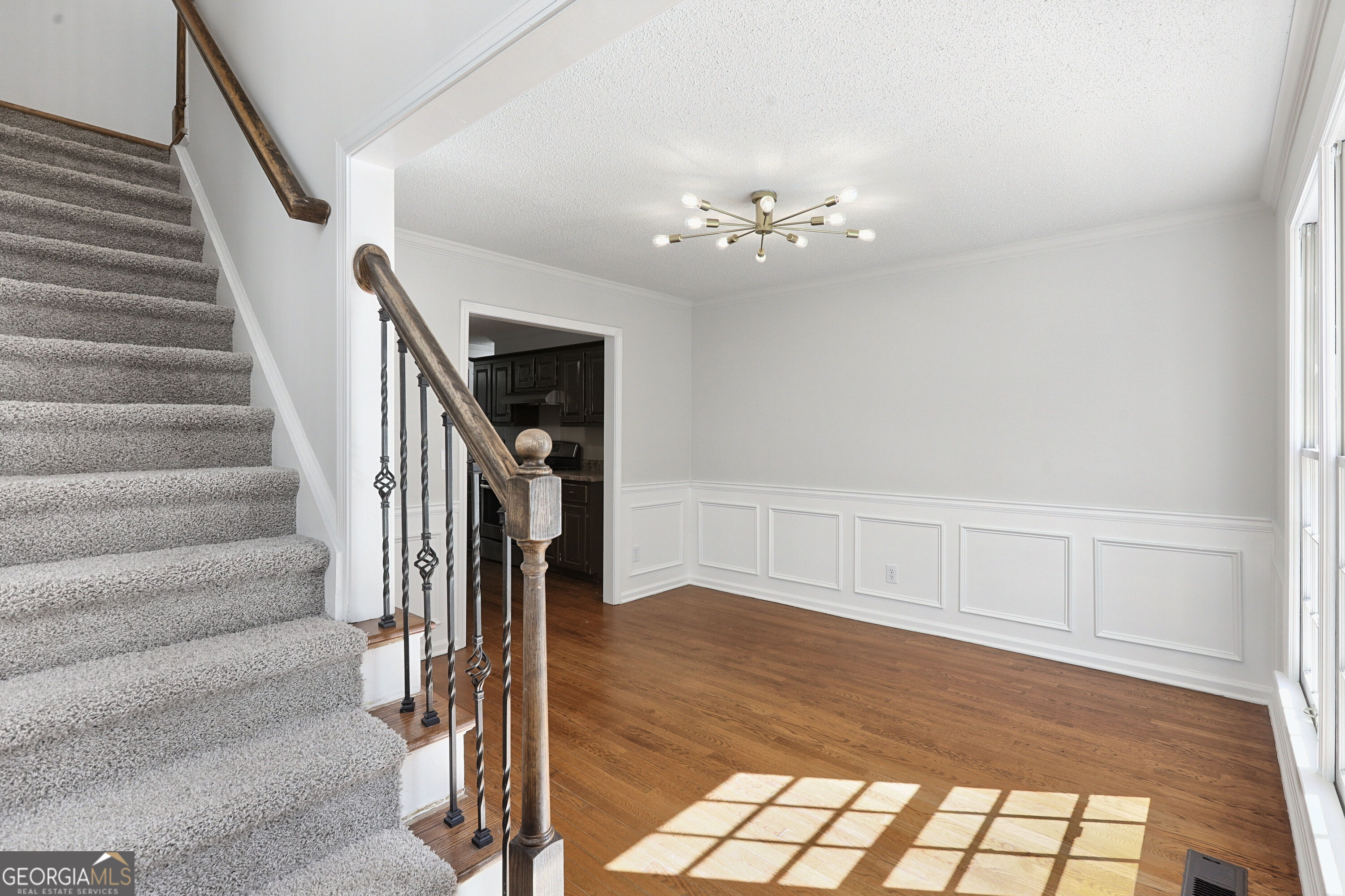 1077 Angel Lane Property Photo 10