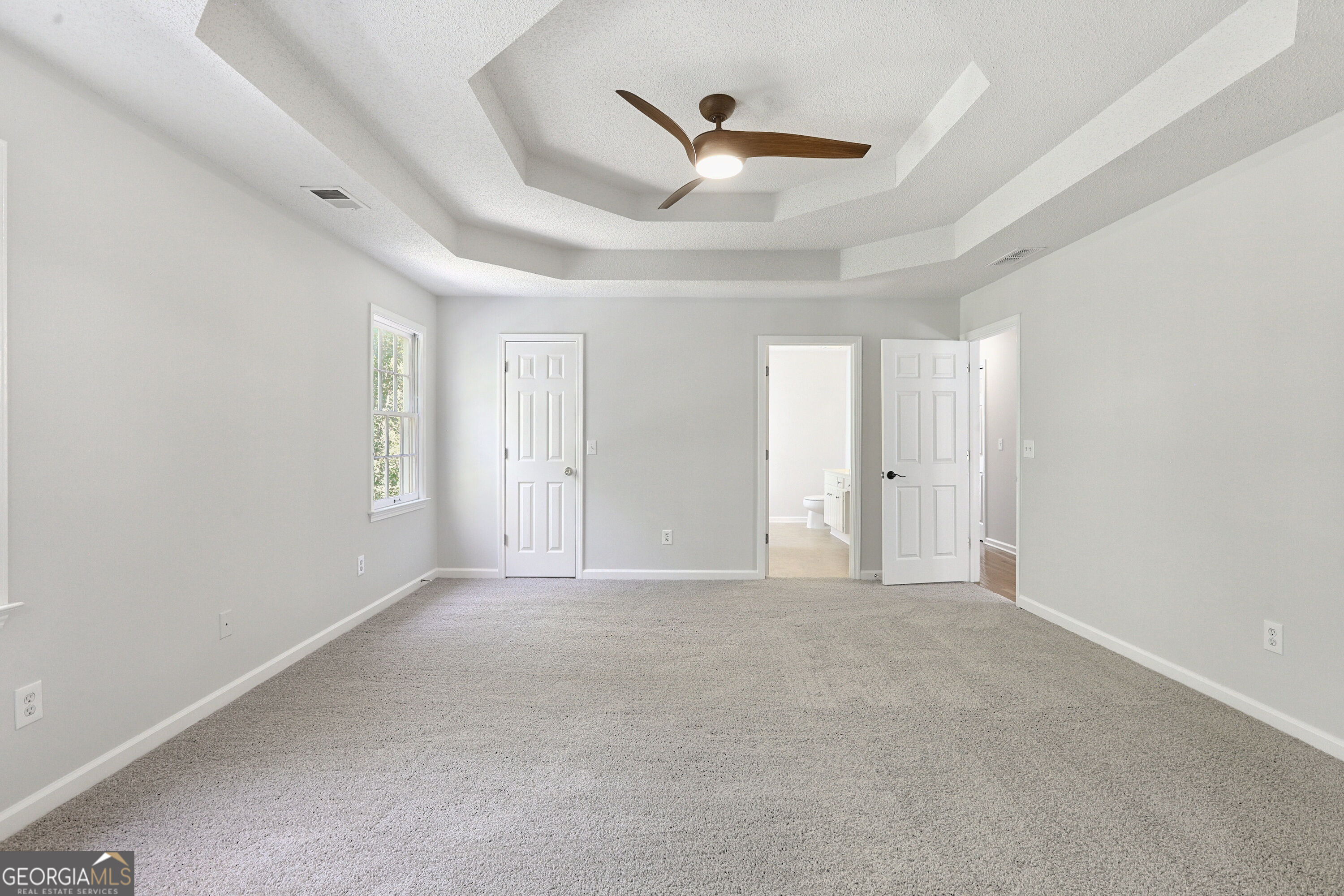 1077 Angel Lane Property Photo 14