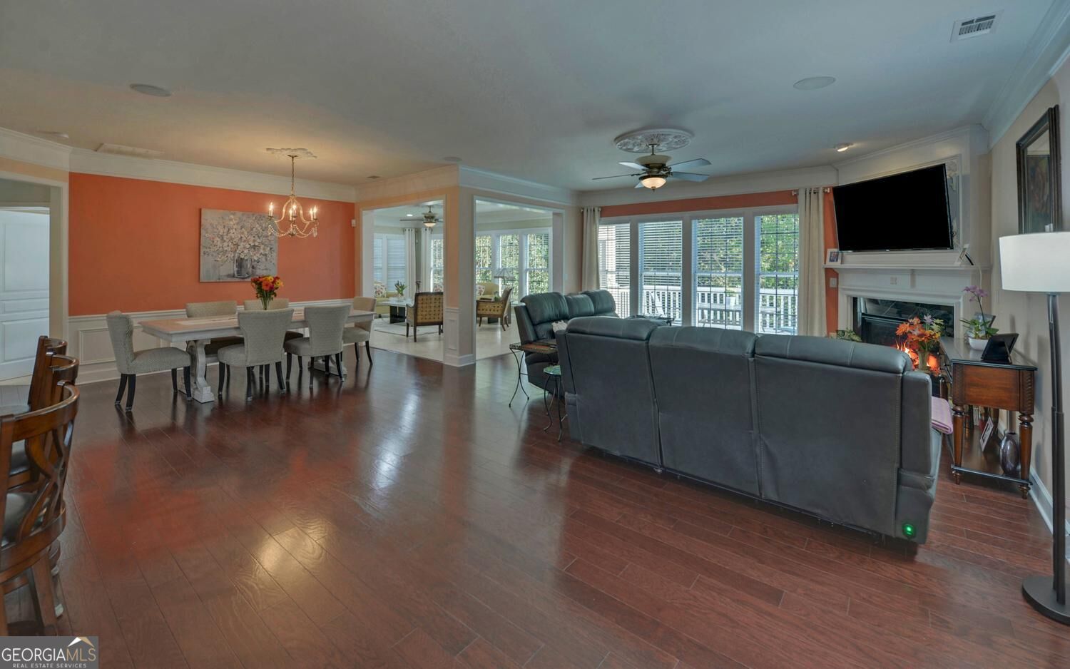 6537 Autumn Crest Lane Property Photo 10
