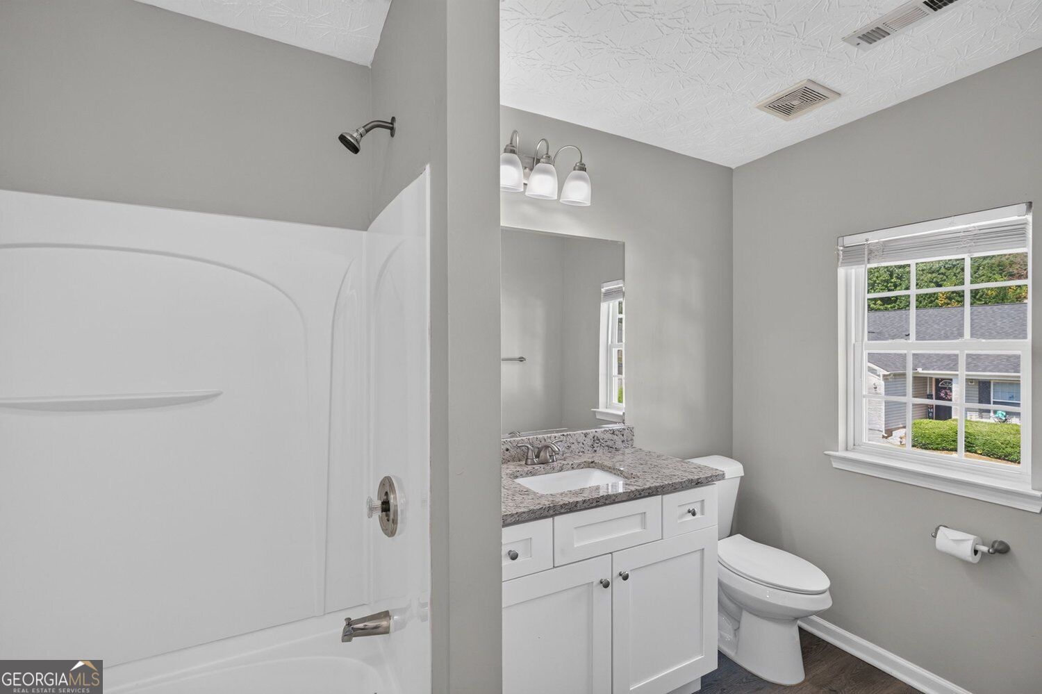 48 Chalet Crossing Property Photo 19
