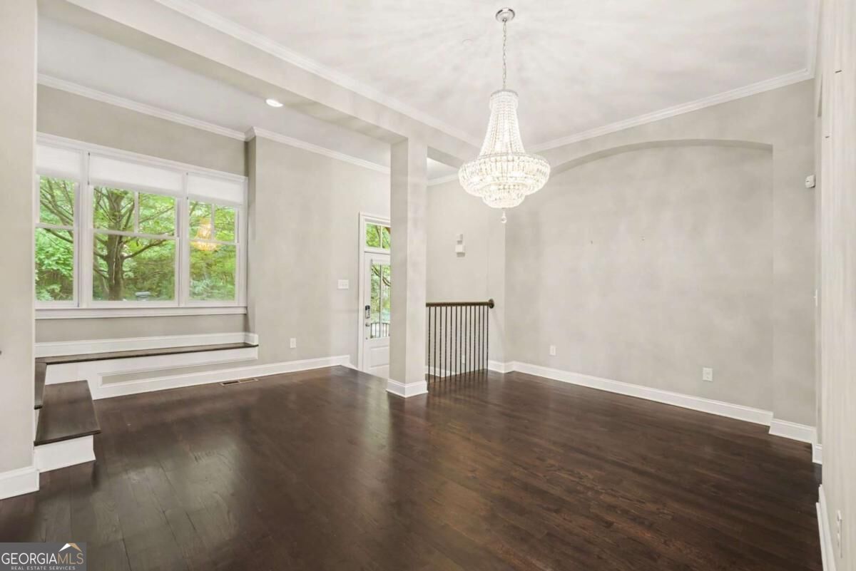 257 Cole Street Ne Property Photo 6