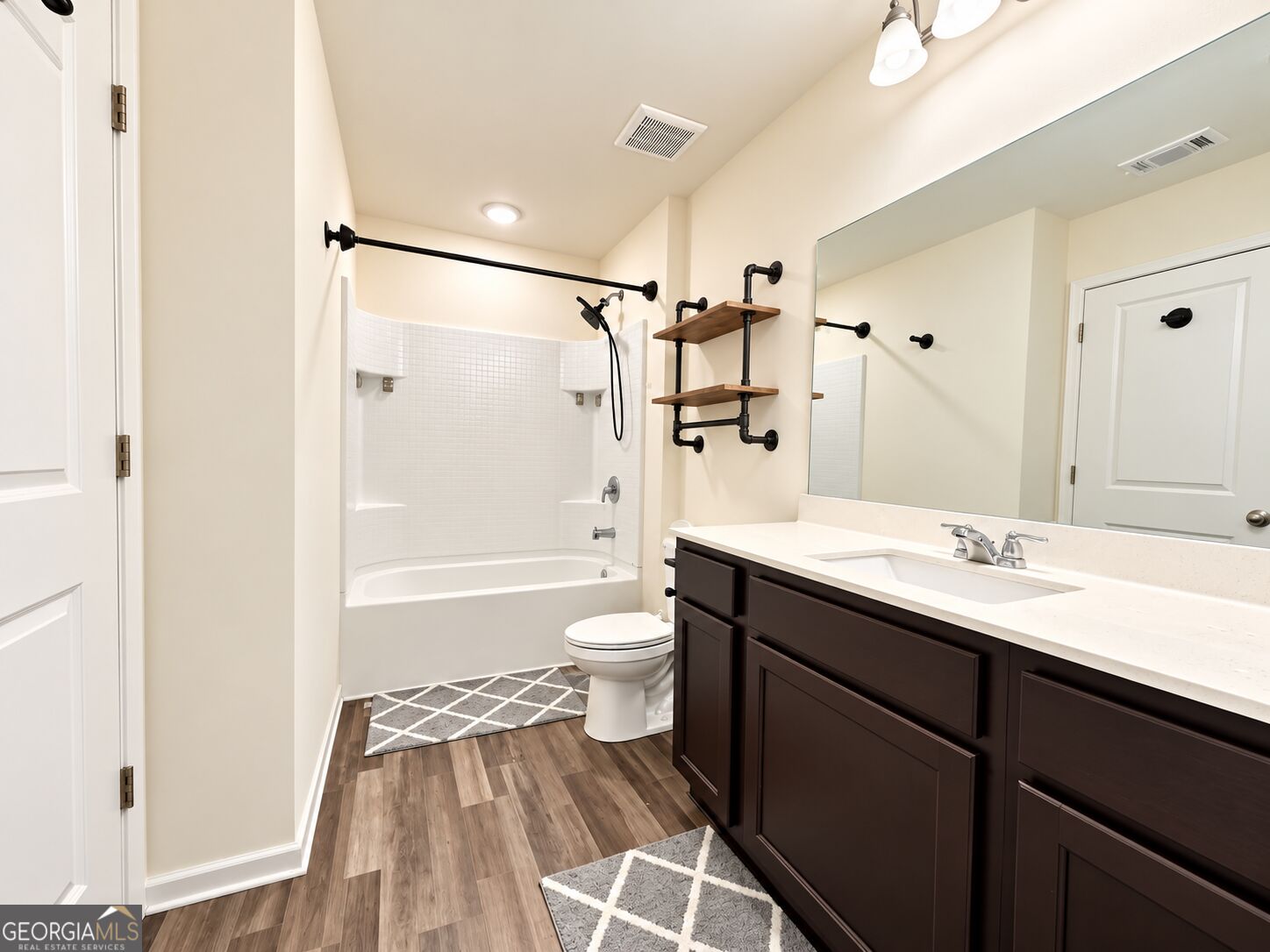 11903 Fuller Street Property Photo 14
