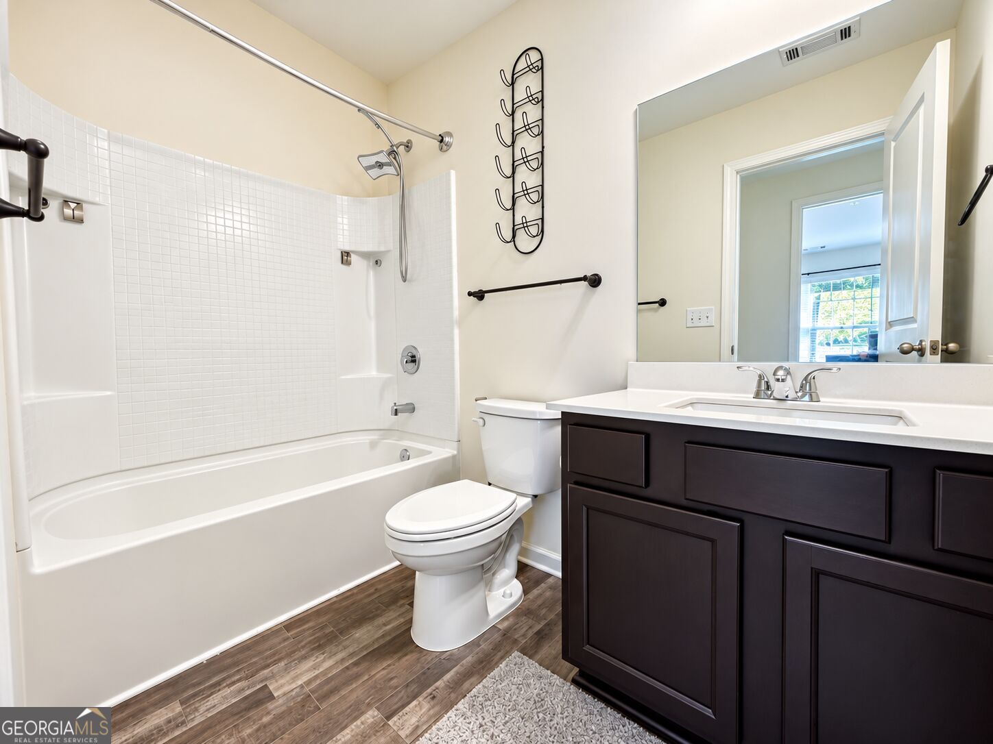 11903 Fuller Street Property Photo 18