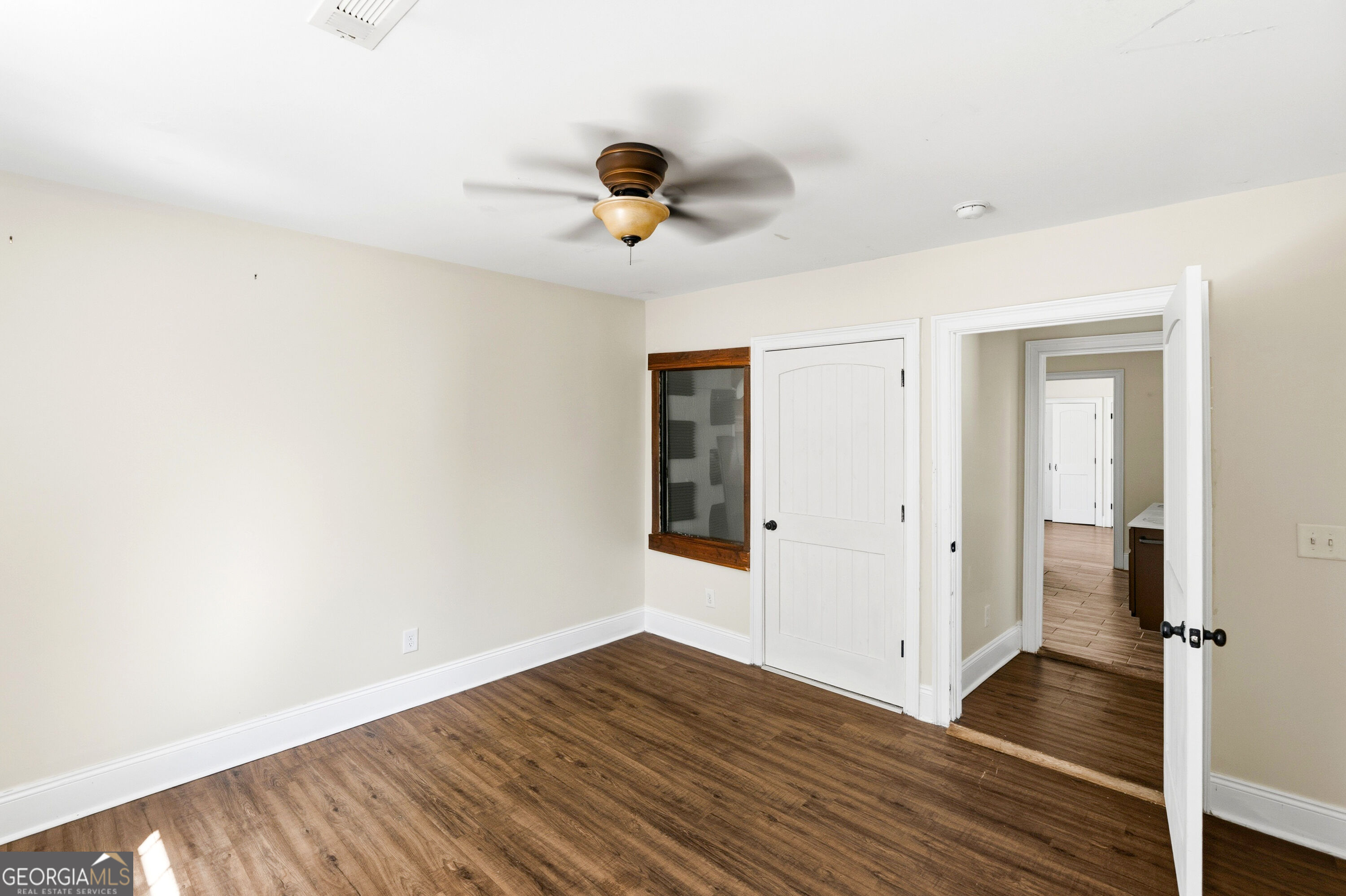 862 Elm Street Property Photo 17