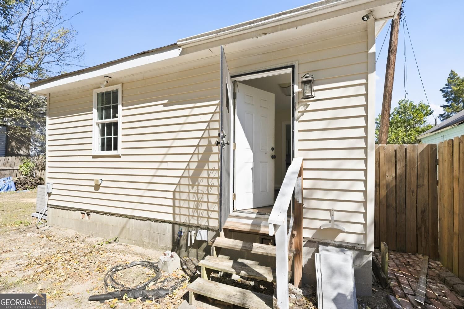 862 Elm Street Property Photo 21