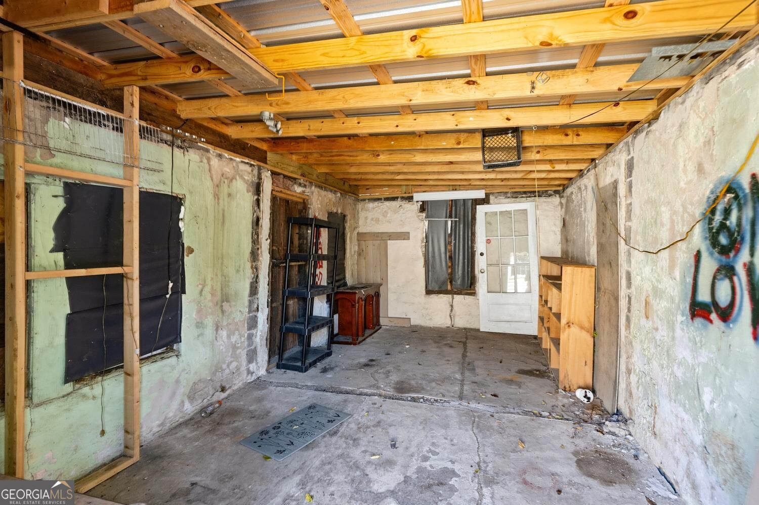 862 Elm Street Property Photo 24