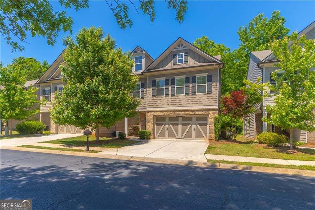 5046 Apple Grove Road Property Photo 1