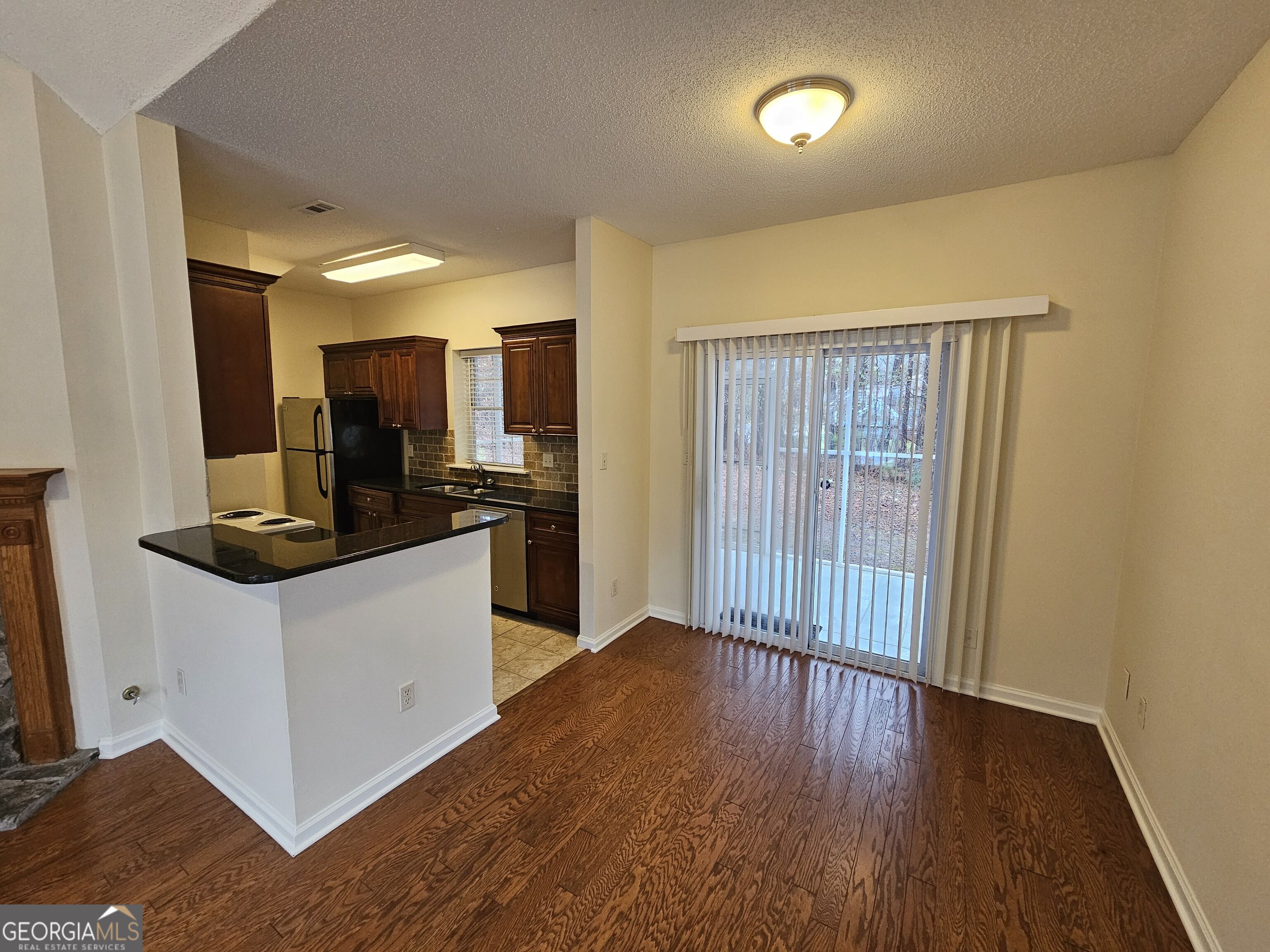 551 N Fairfield Drive Property Photo 6