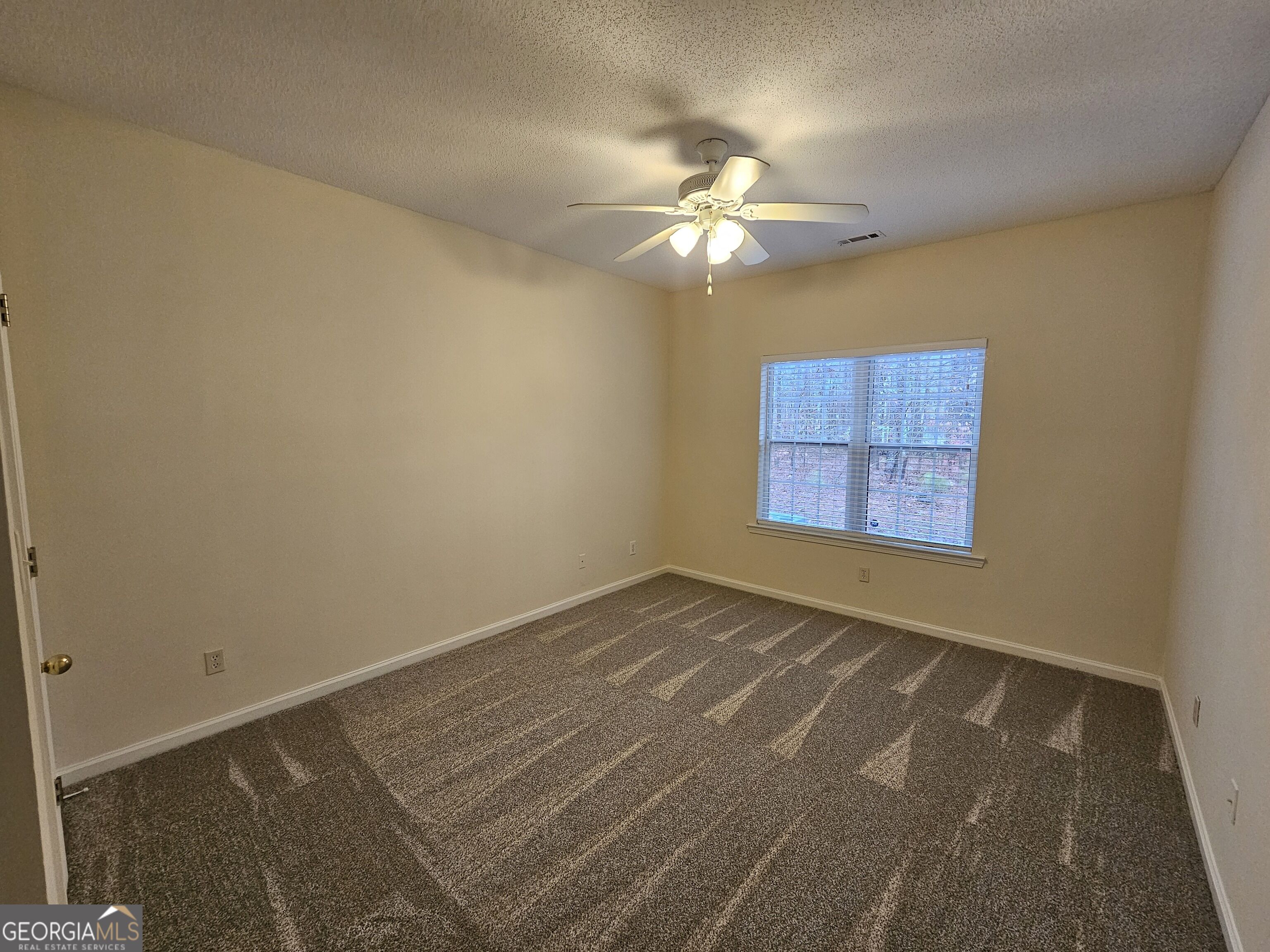 551 N Fairfield Drive Property Photo 11