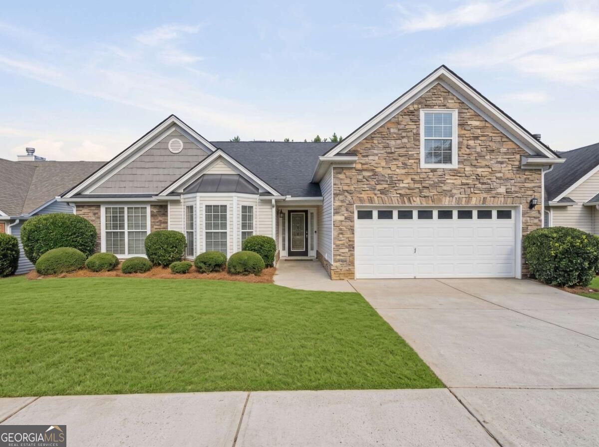 405 Leatherwood Court Property Photo 1