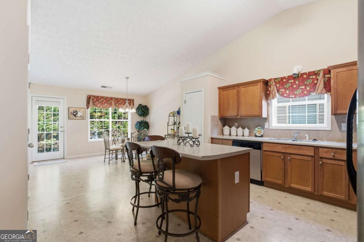 405 Leatherwood Court Property Photo 12