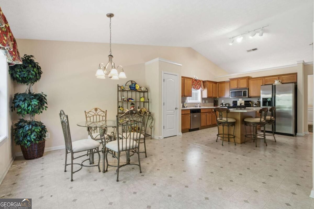 405 Leatherwood Court Property Photo 18