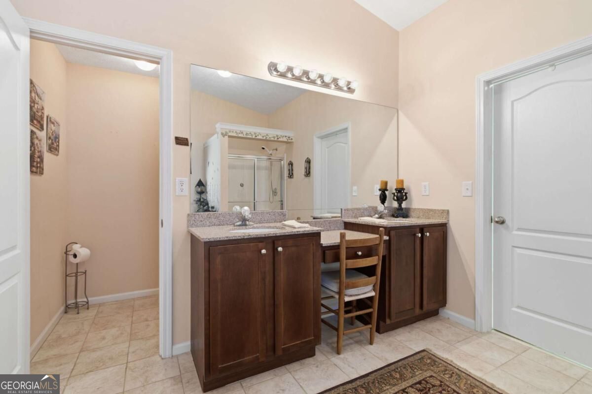 405 Leatherwood Court Property Photo 23