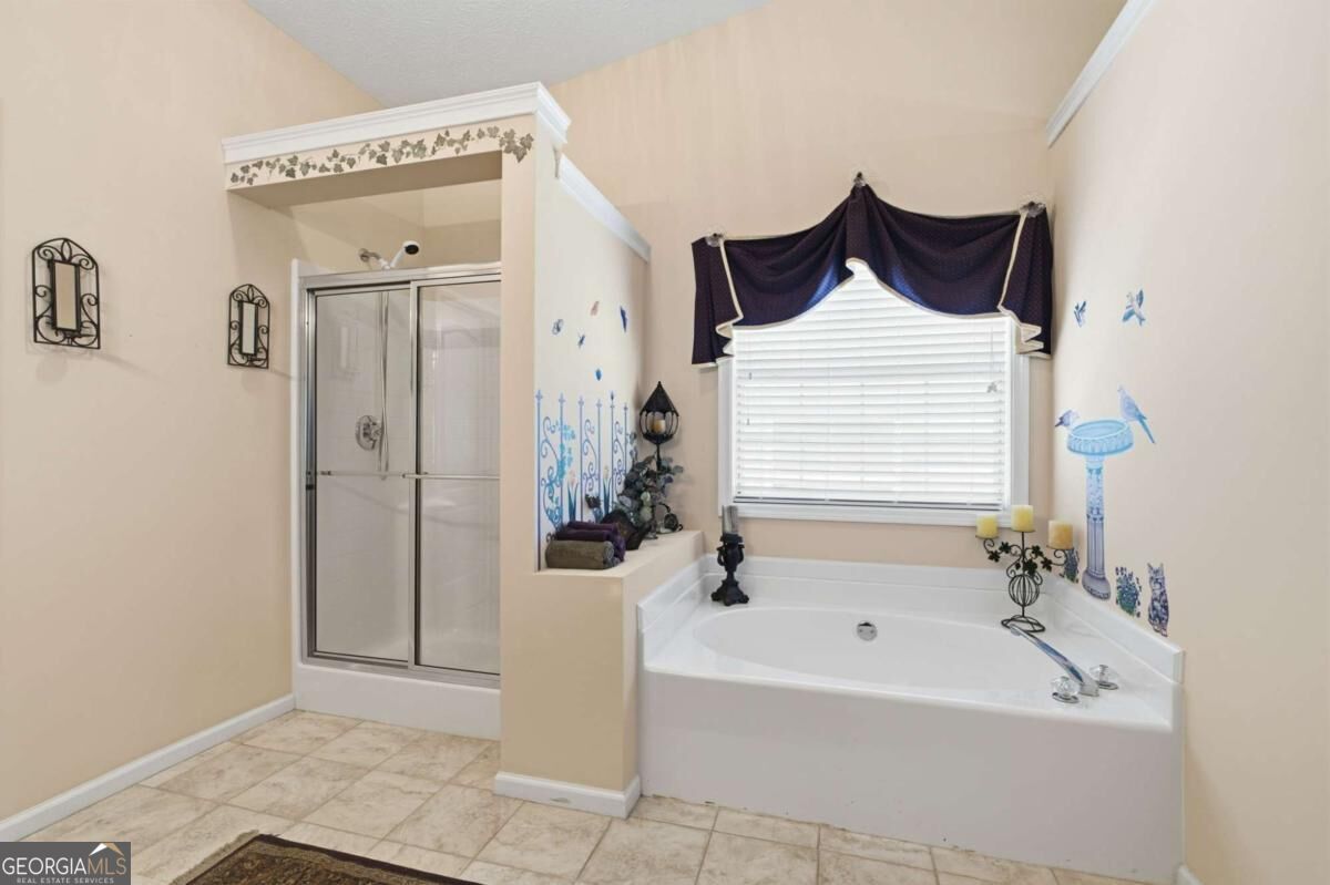 405 Leatherwood Court Property Photo 24