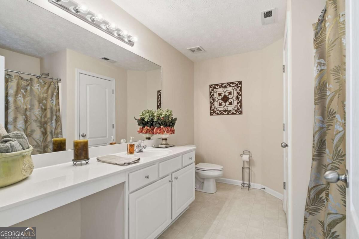 405 Leatherwood Court Property Photo 26