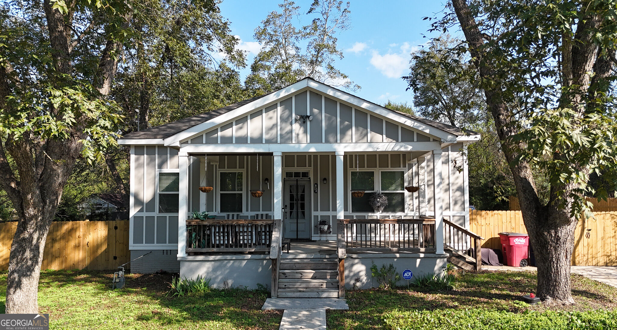833 Richmond Street Property Photo 24