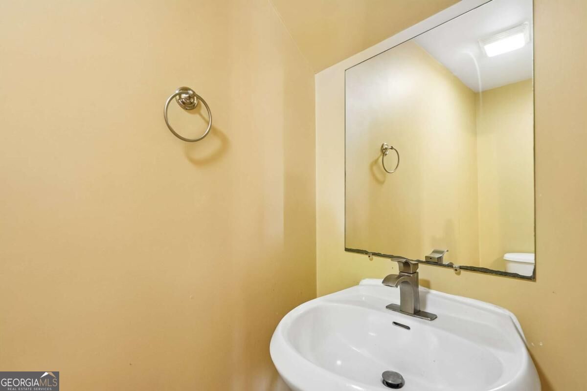 322 Village Drive Property Photo 9