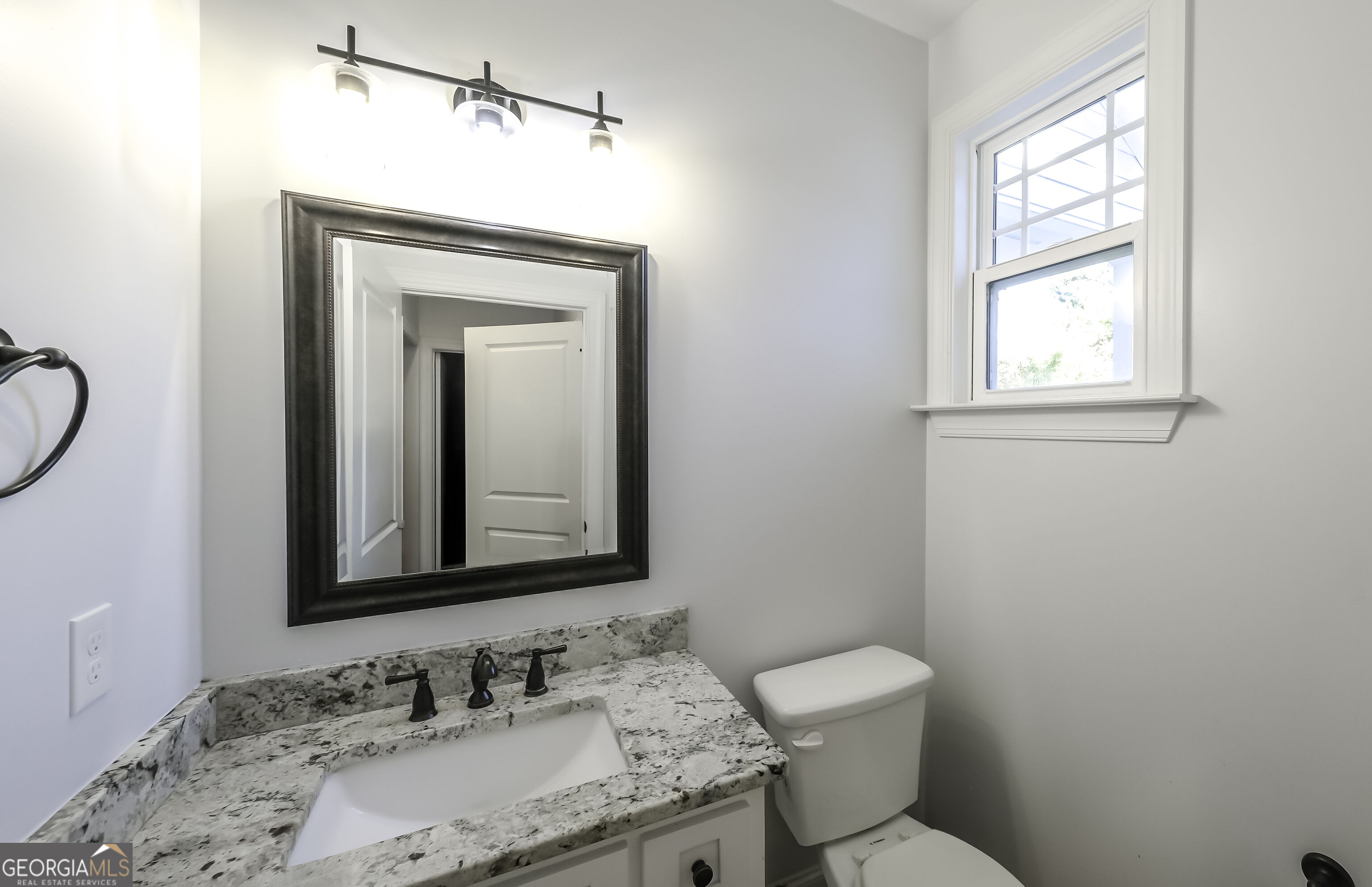 5286 Greenway Drive Property Photo 30