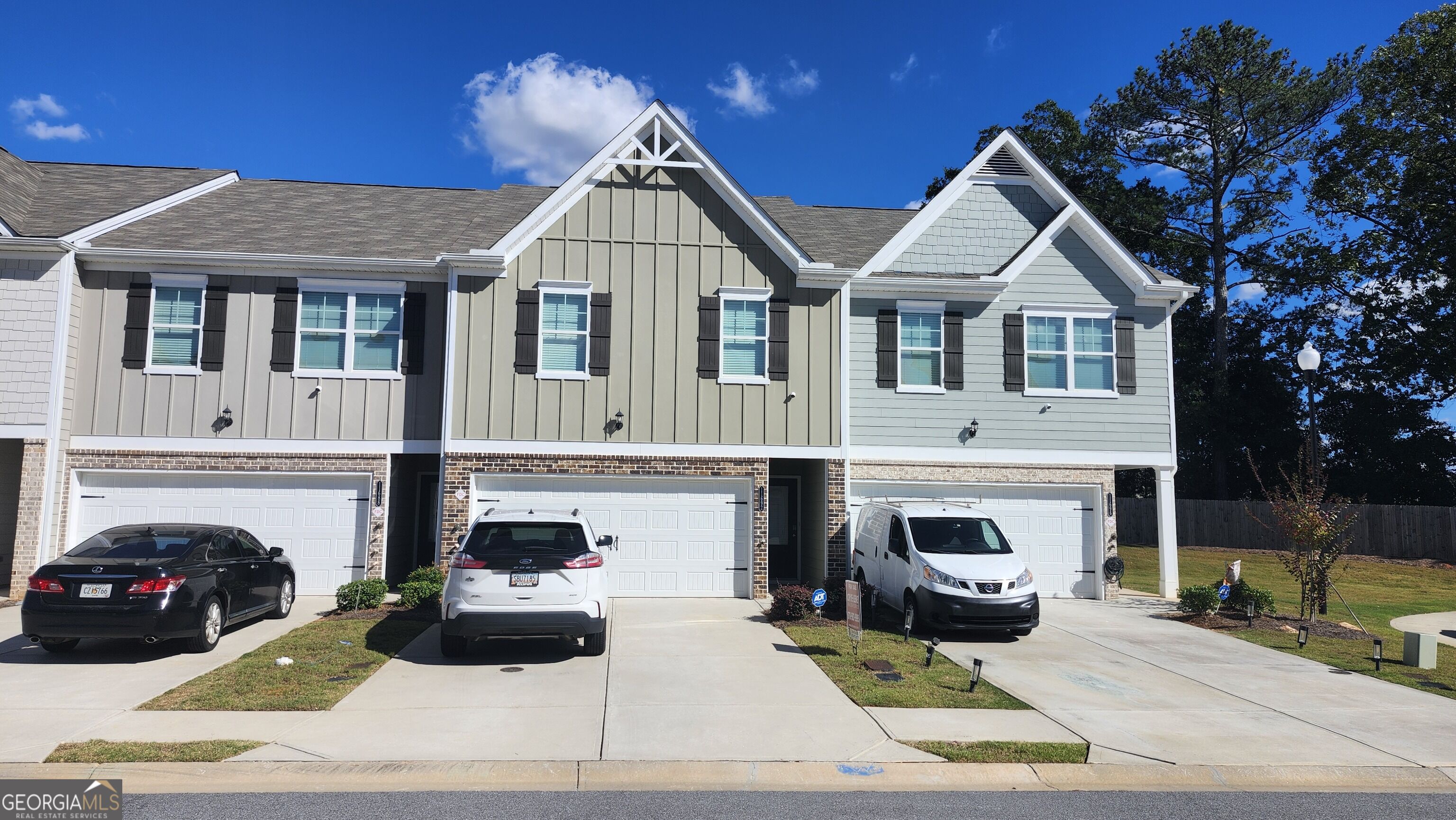 11692 Mendenhall Court Property Photo 1
