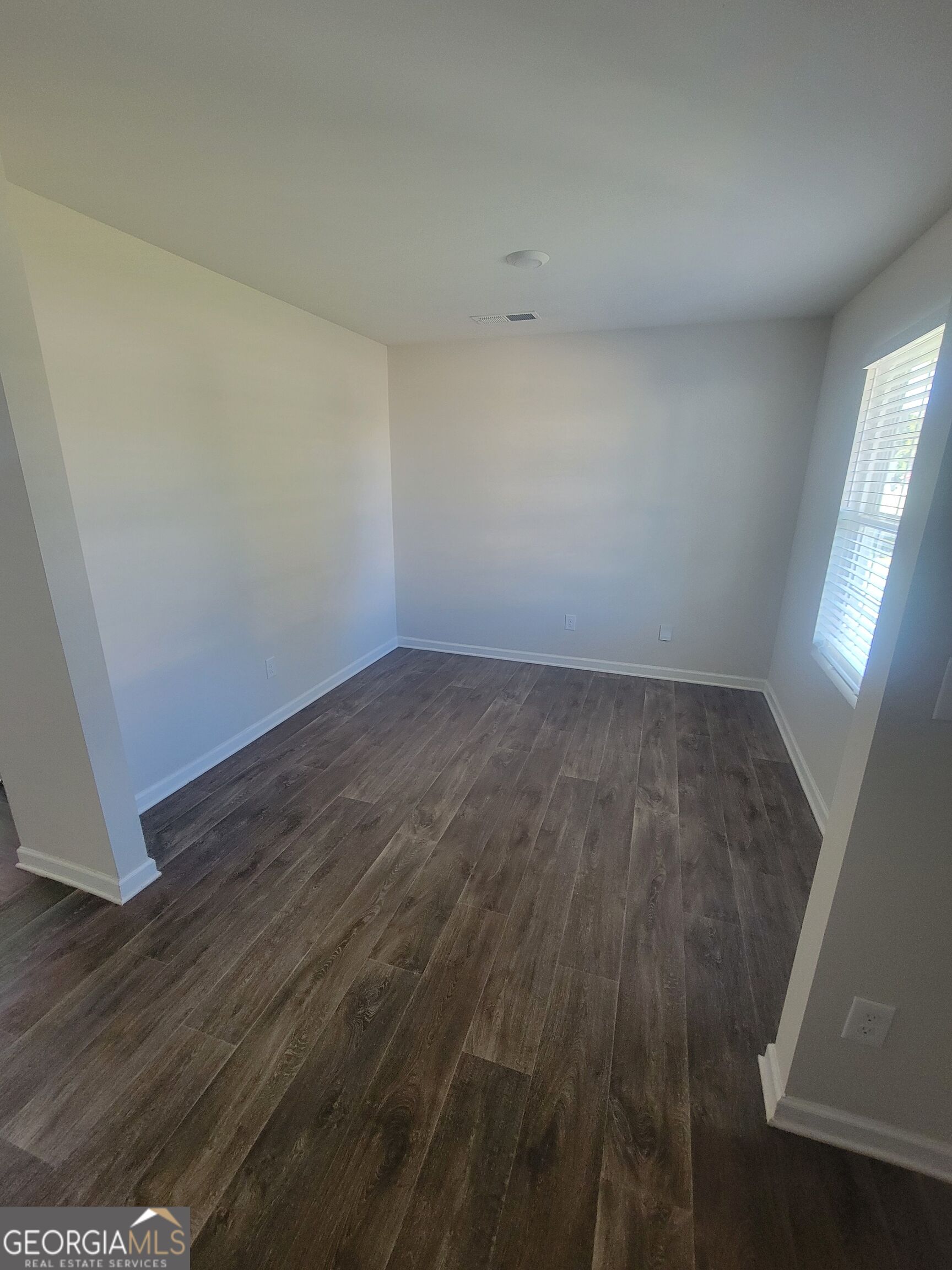 106 Sarah Lane Property Photo 2