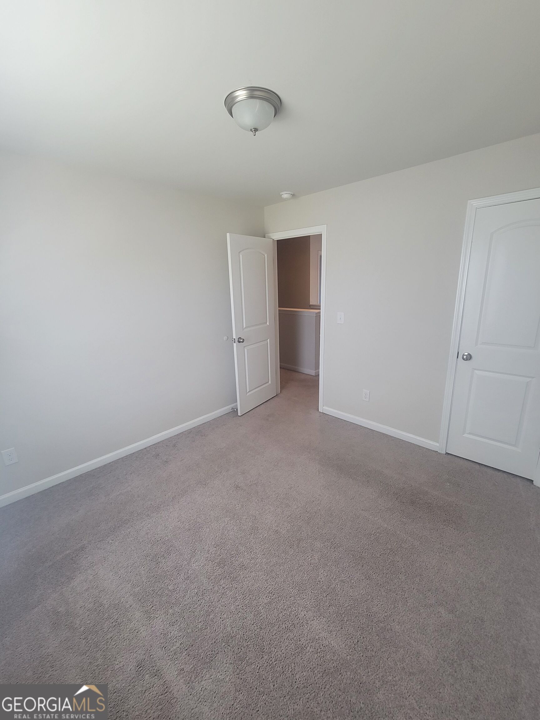 106 Sarah Lane Property Photo 12