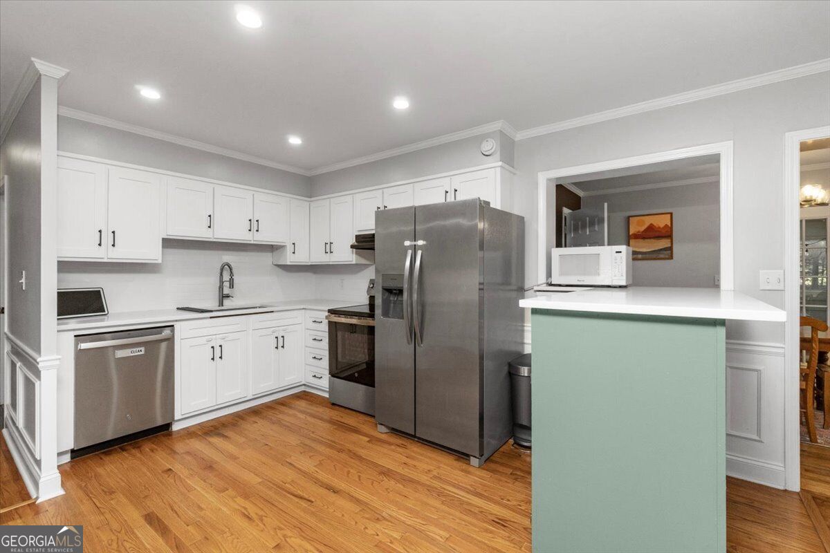 1521 Aiken Road Property Photo 4