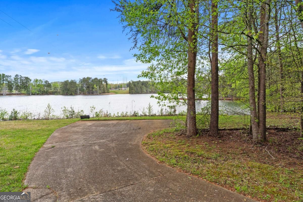 2504 Pemmican Run Property Photo 45