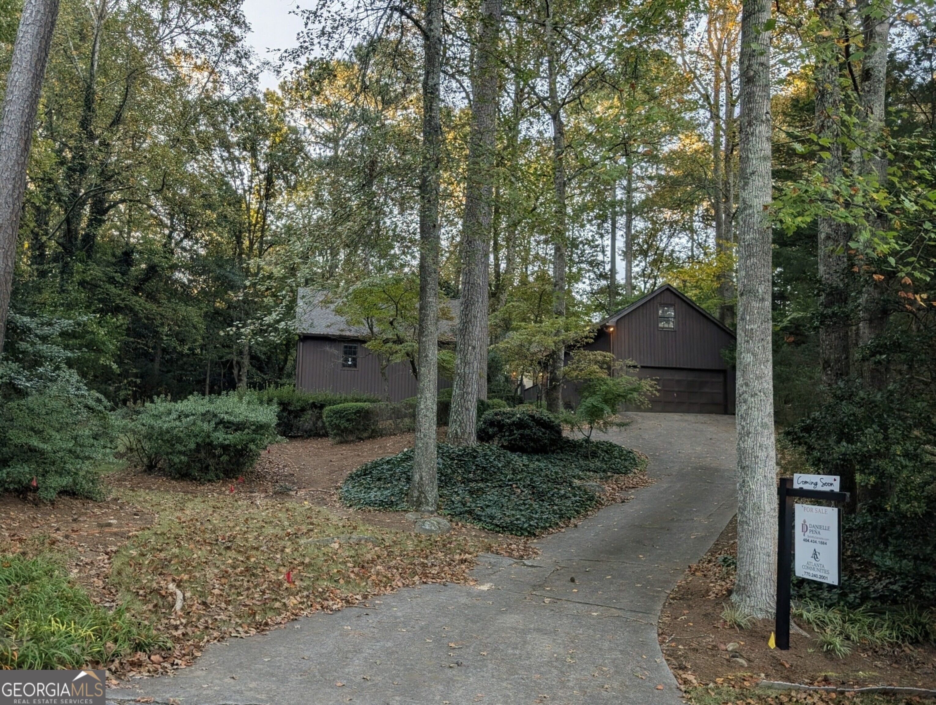 1434 Woodwind Court Property Photo 1