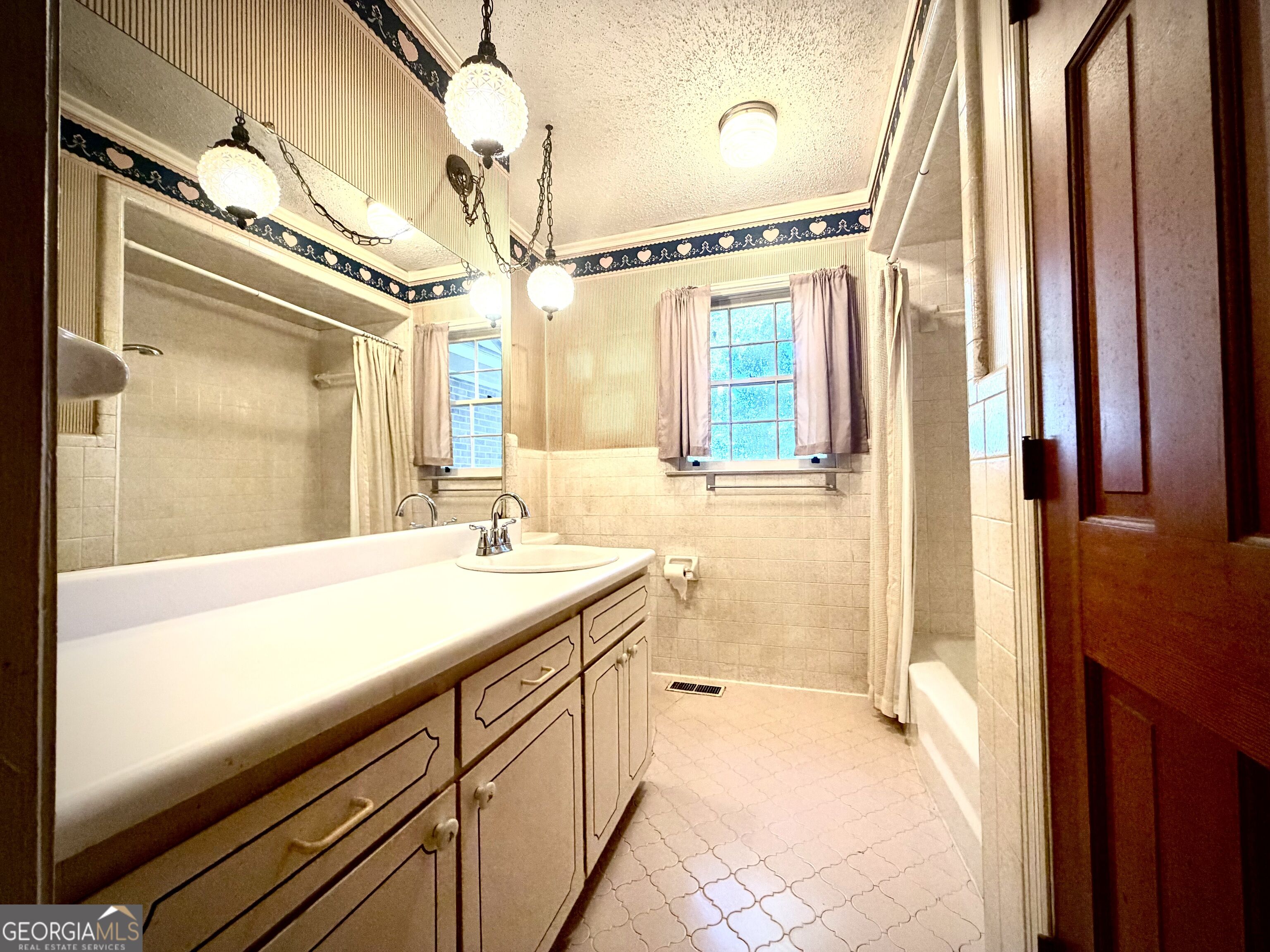 511 Brookdale Drive Property Photo 20
