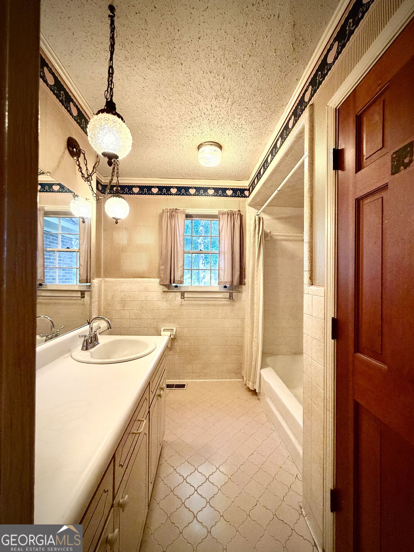 511 Brookdale Drive Property Photo 21