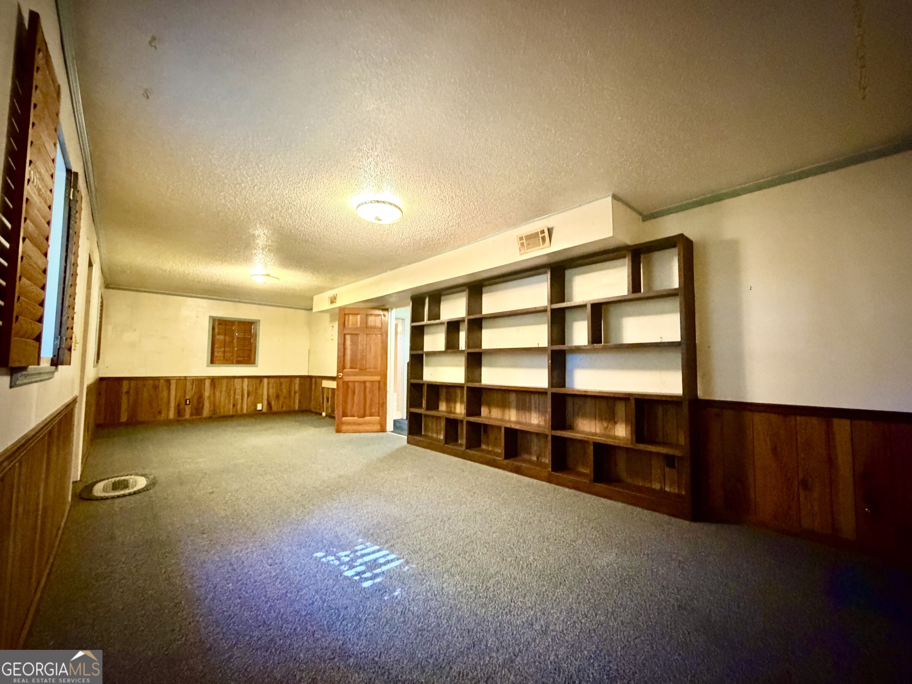 511 Brookdale Drive Property Photo 24