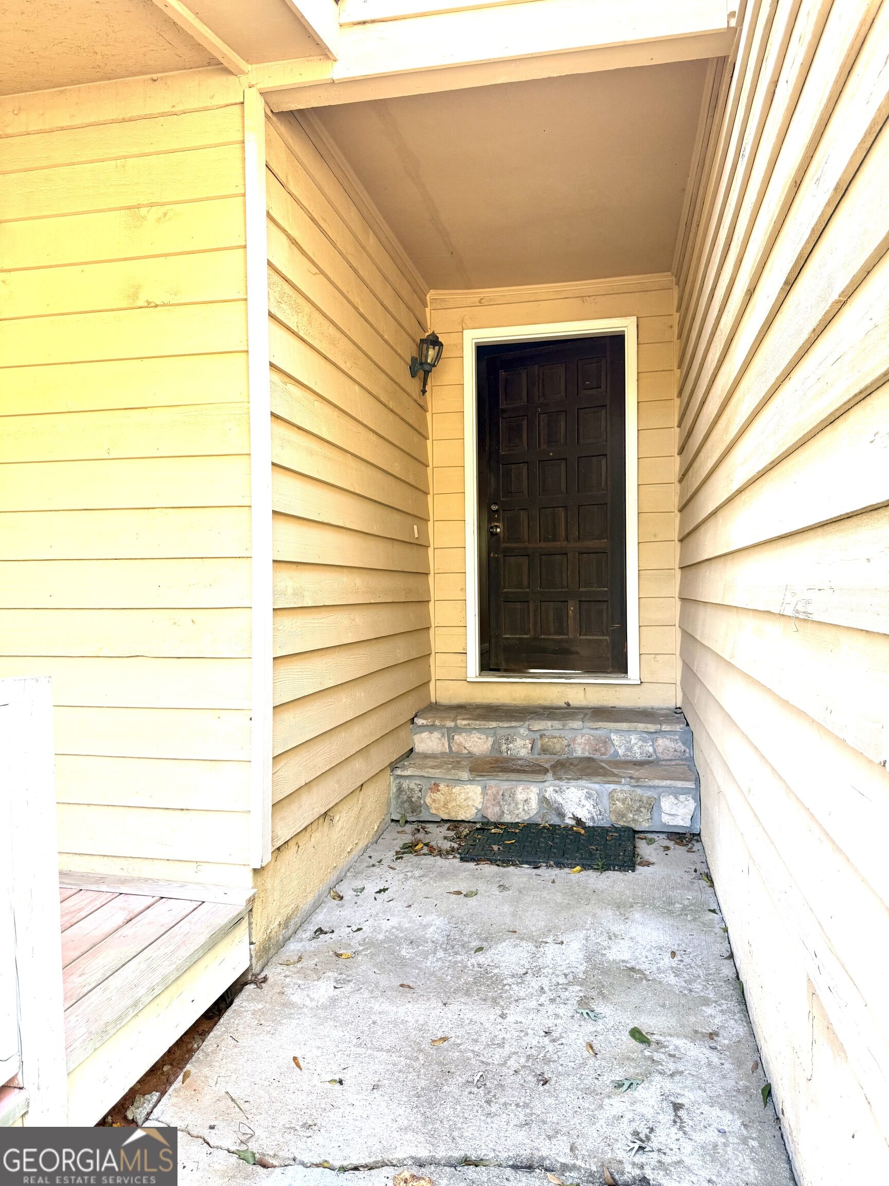 4955 Wycliffe Drive Property Photo 4