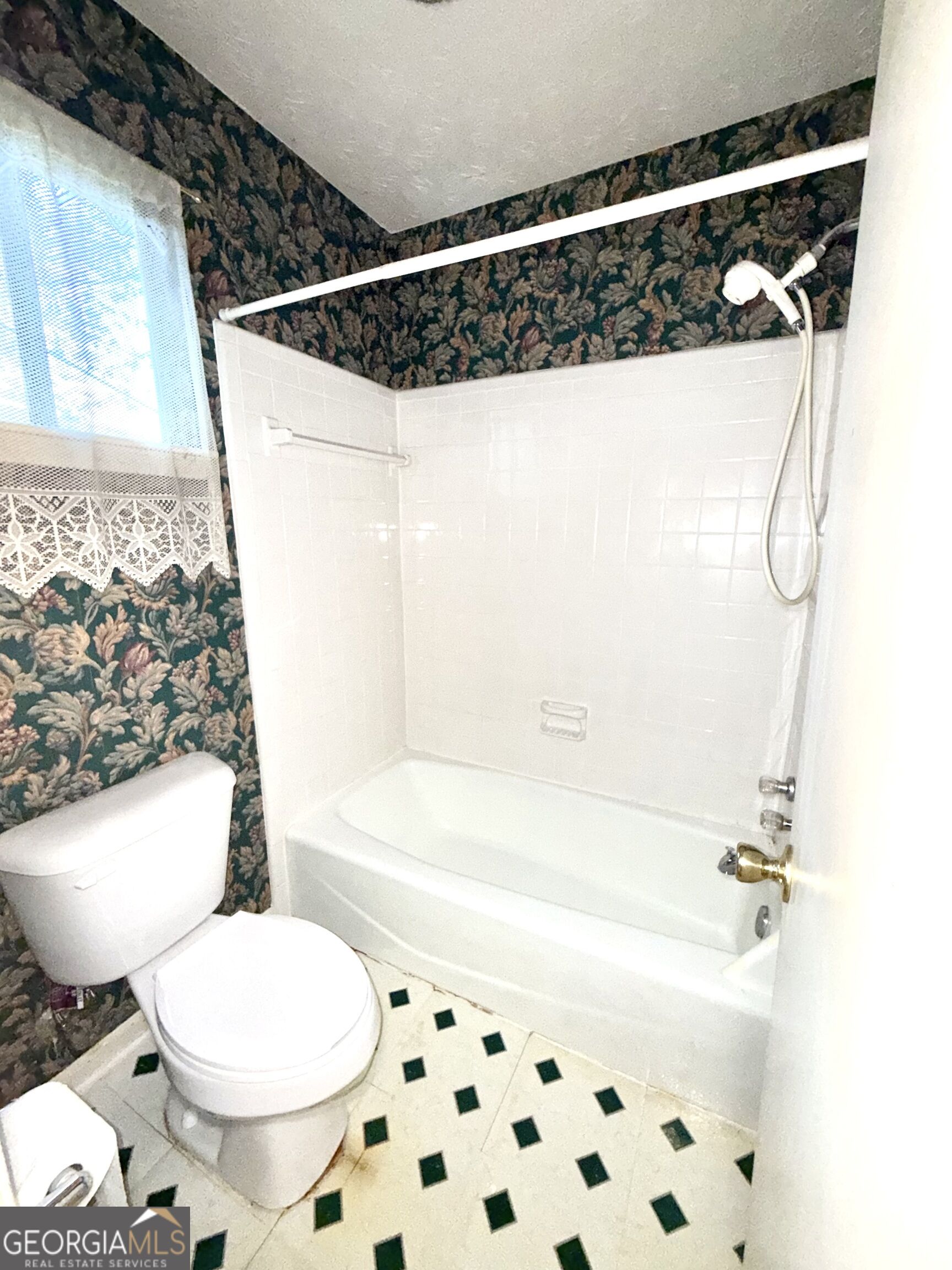 4955 Wycliffe Drive Property Photo 14