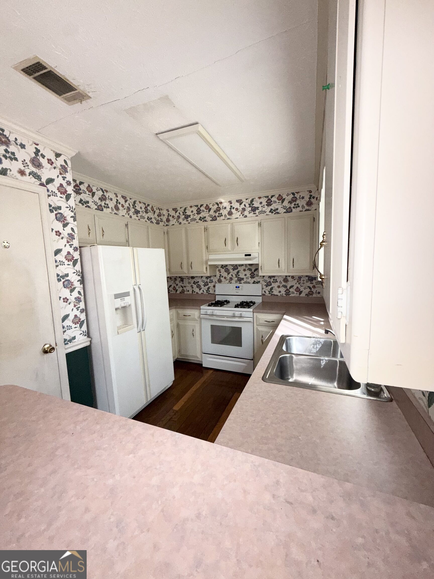 4955 Wycliffe Drive Property Photo 25