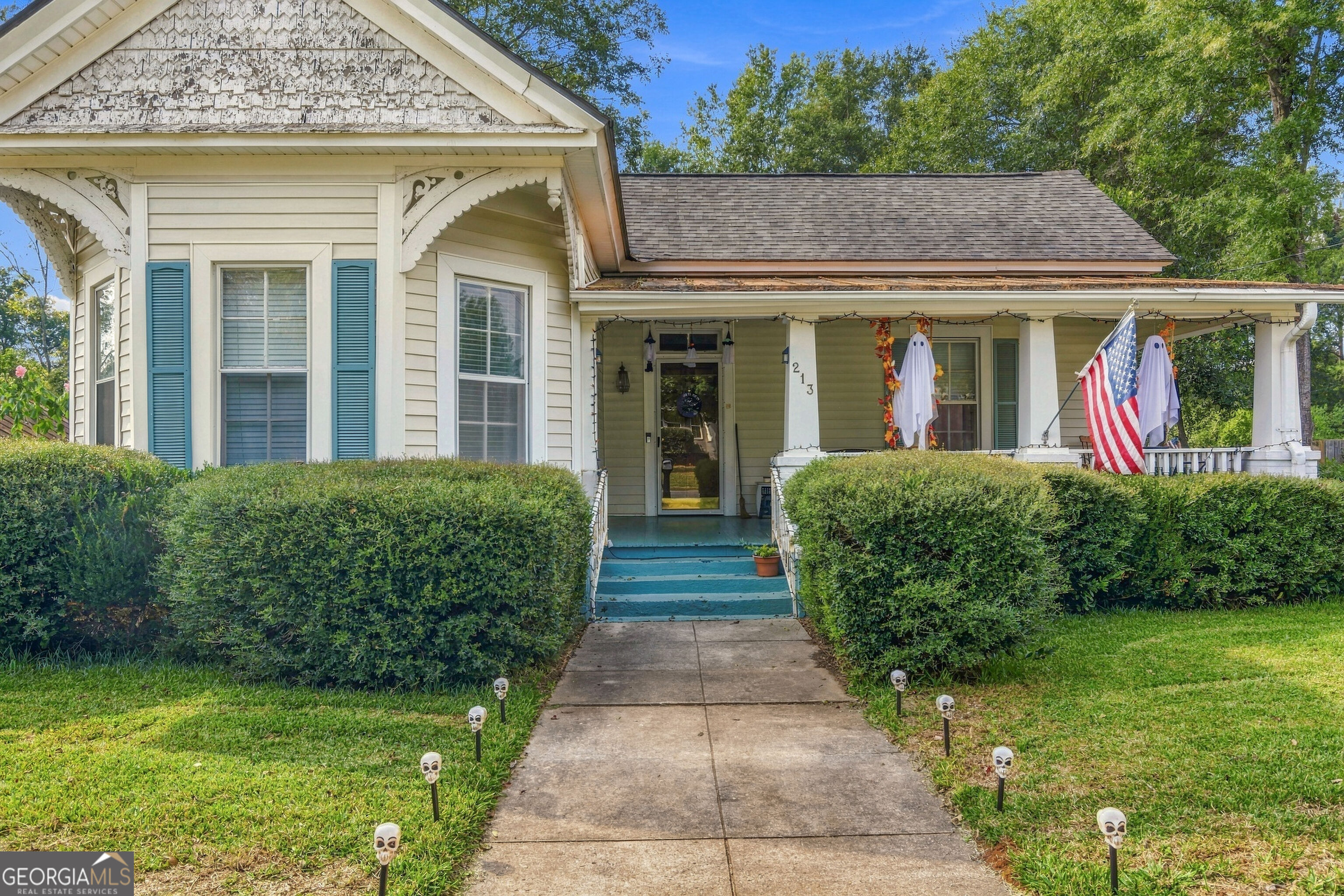 213 Warthen Street Property Photo 11