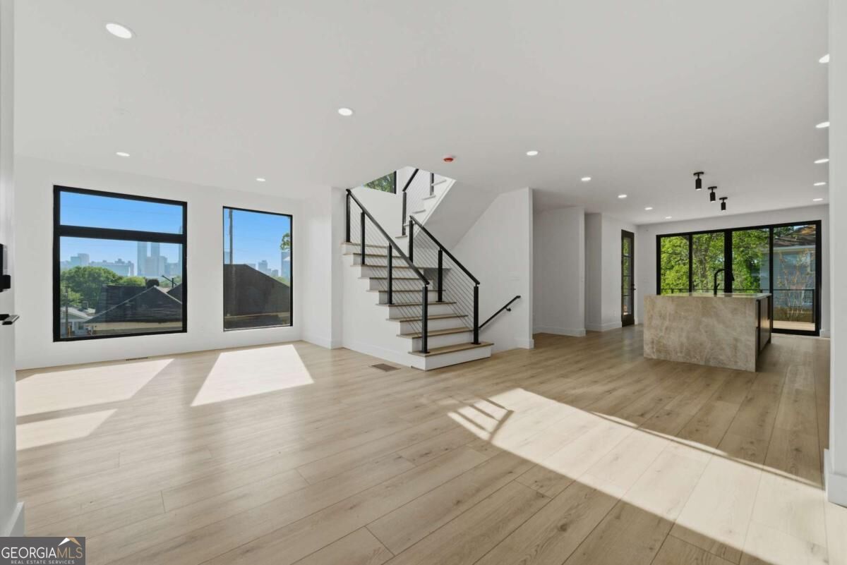 702 Foundry Street Nw Property Photo 5