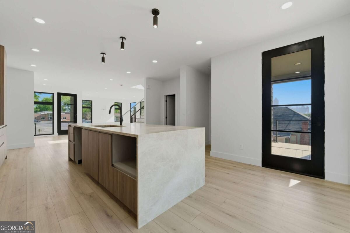 702 Foundry Street Nw Property Photo 15