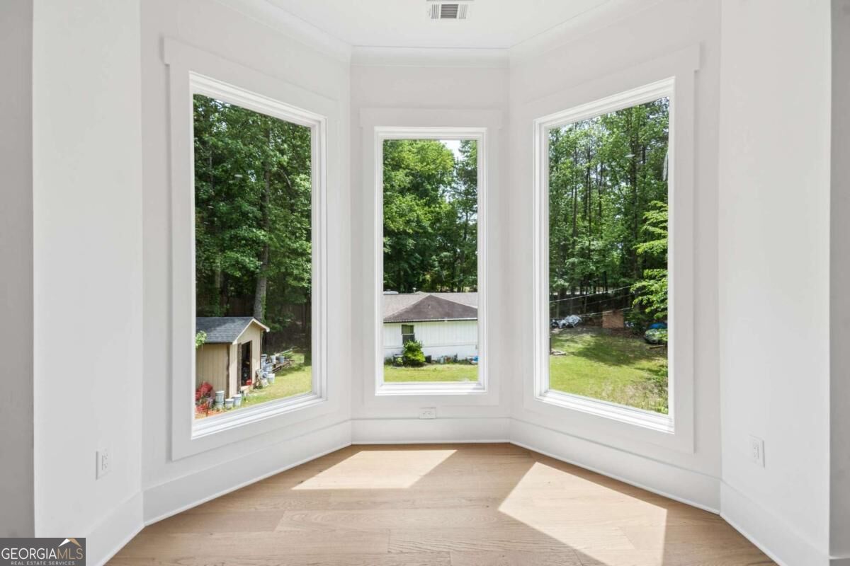 10745 Waters Road Property Photo 20