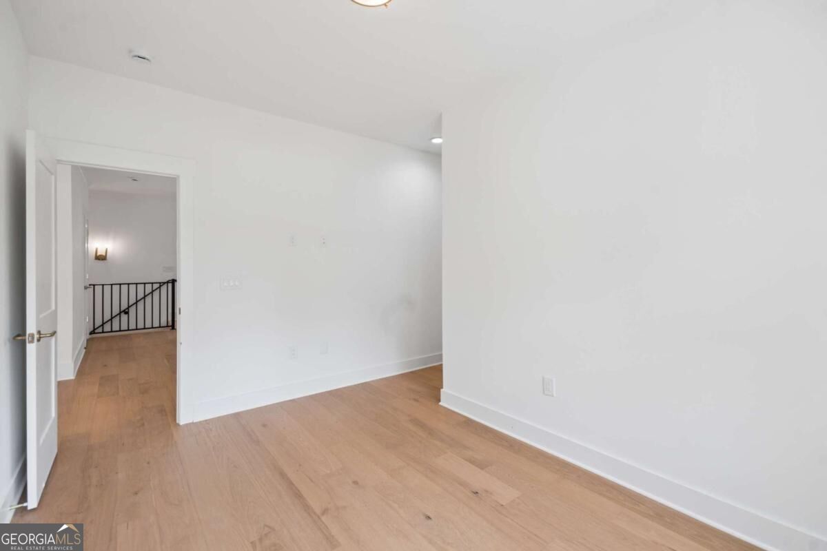 10745 Waters Road Property Photo 39