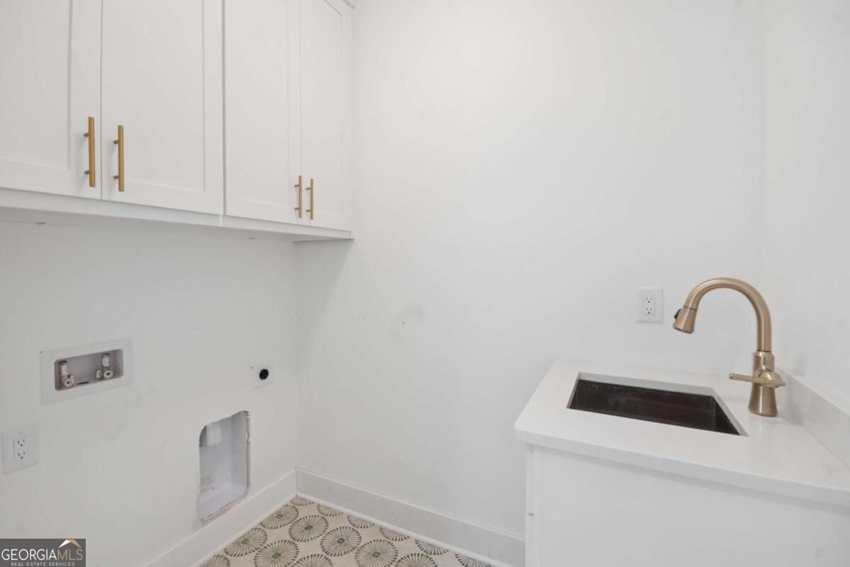 10745 Waters Road Property Photo 48