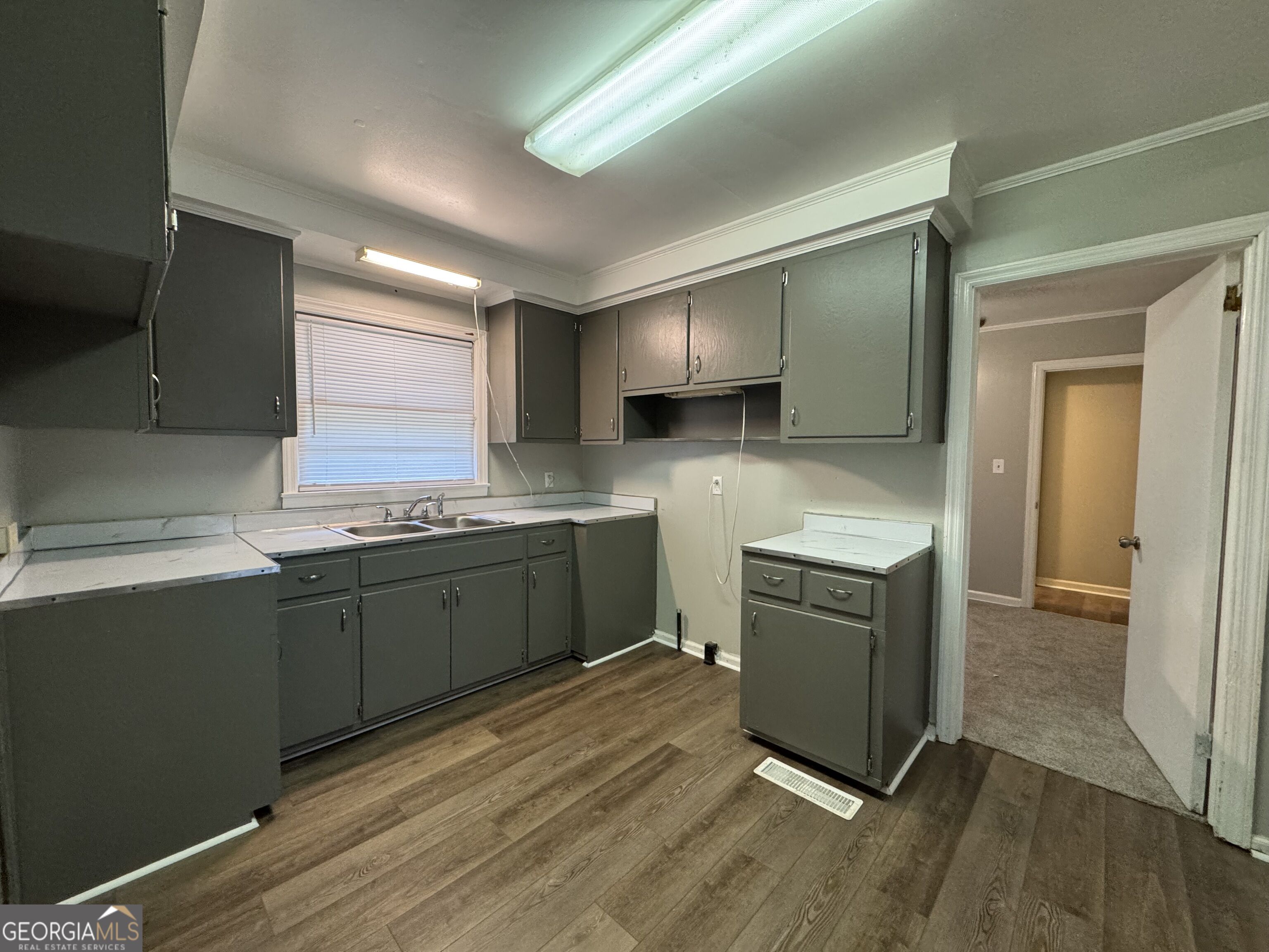 2613 Pauladale Drive Property Photo 3