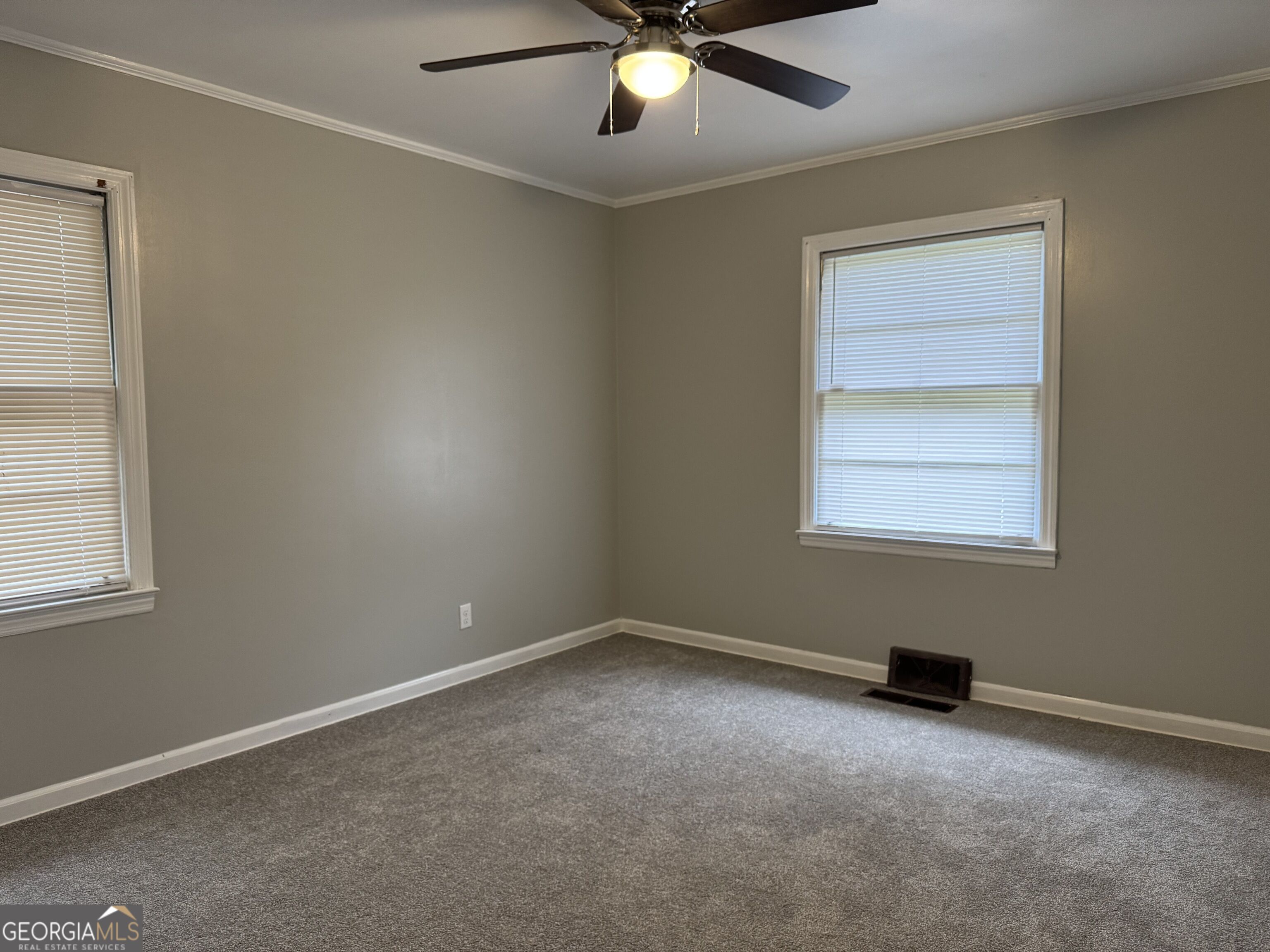 2613 Pauladale Drive Property Photo 11