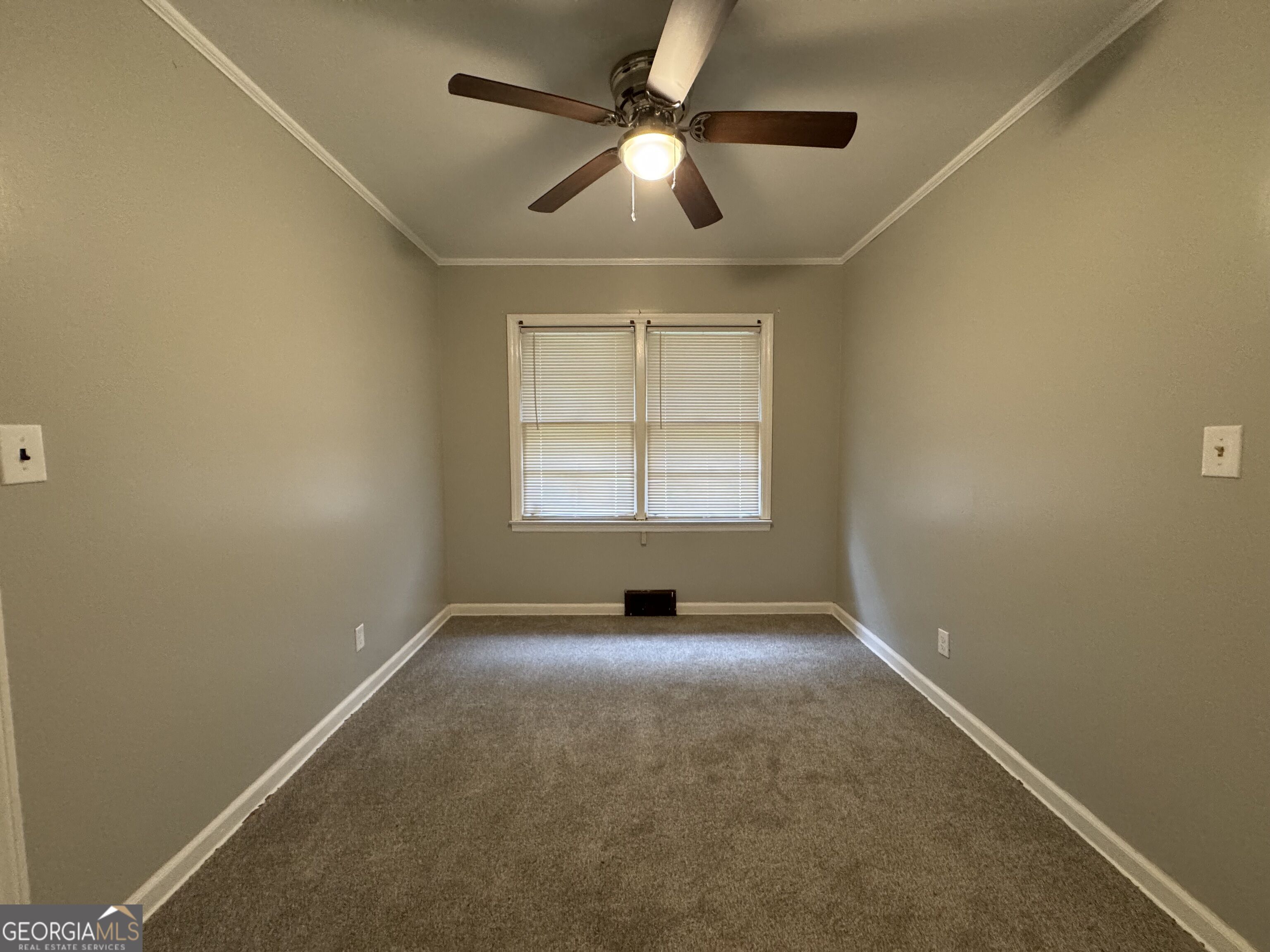 2613 Pauladale Drive Property Photo 13