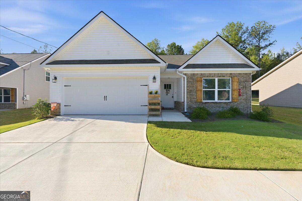 126 Allen Green Drive Property Photo 1