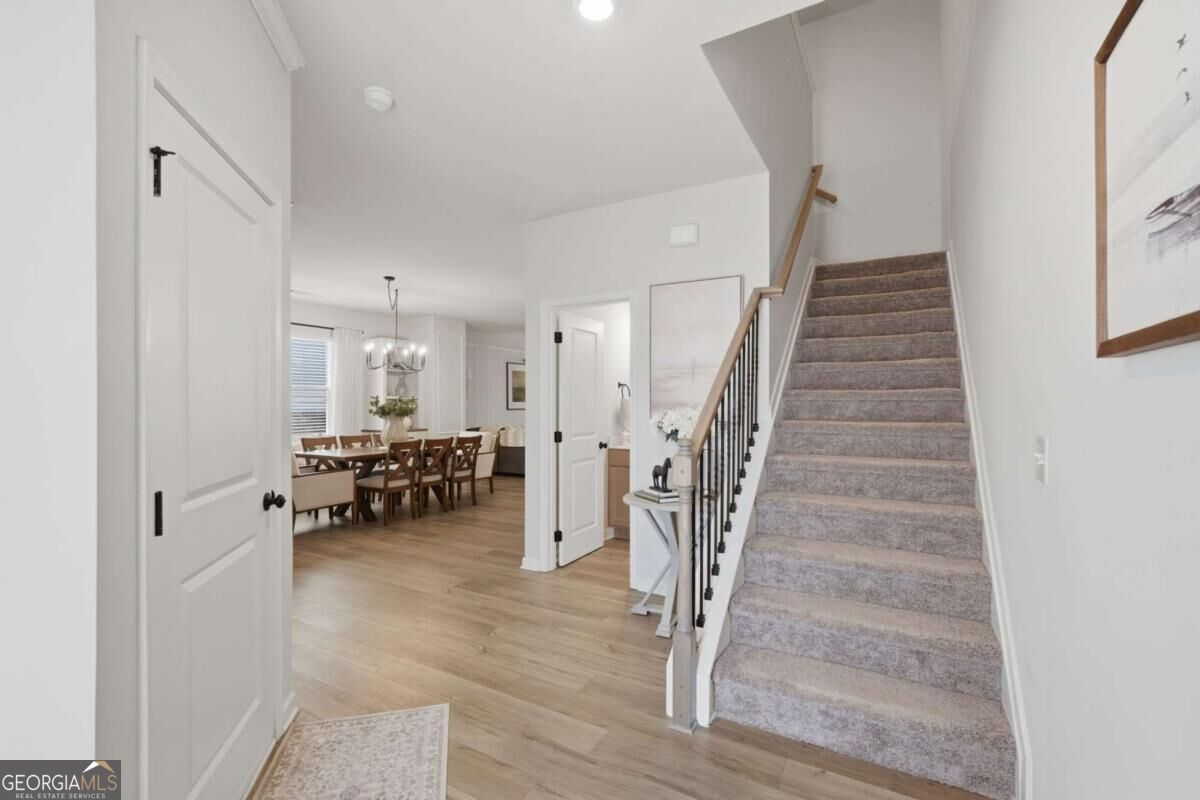 75 Pineview Drive Property Photo 4