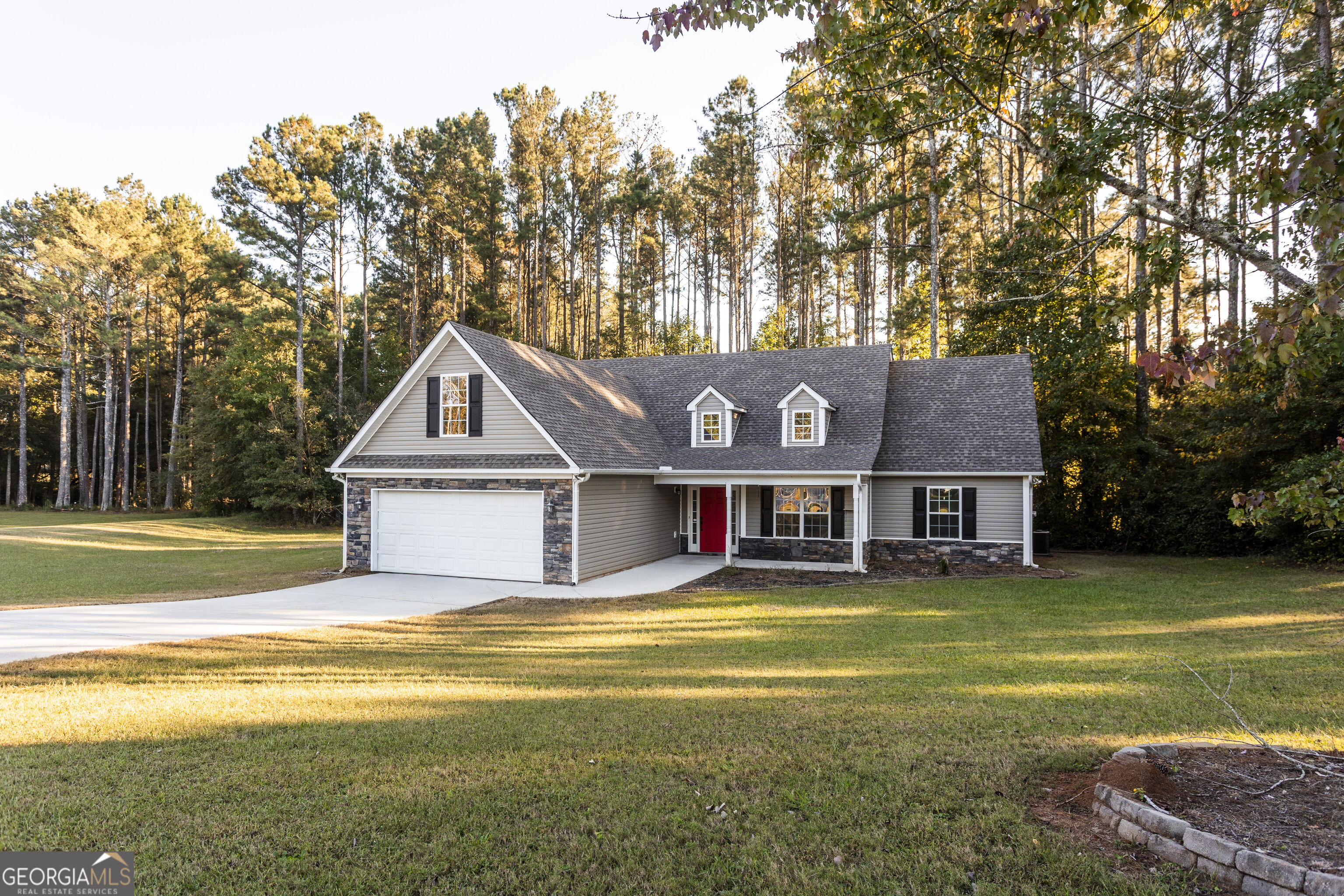 546 Ashlyn Court Property Photo 1